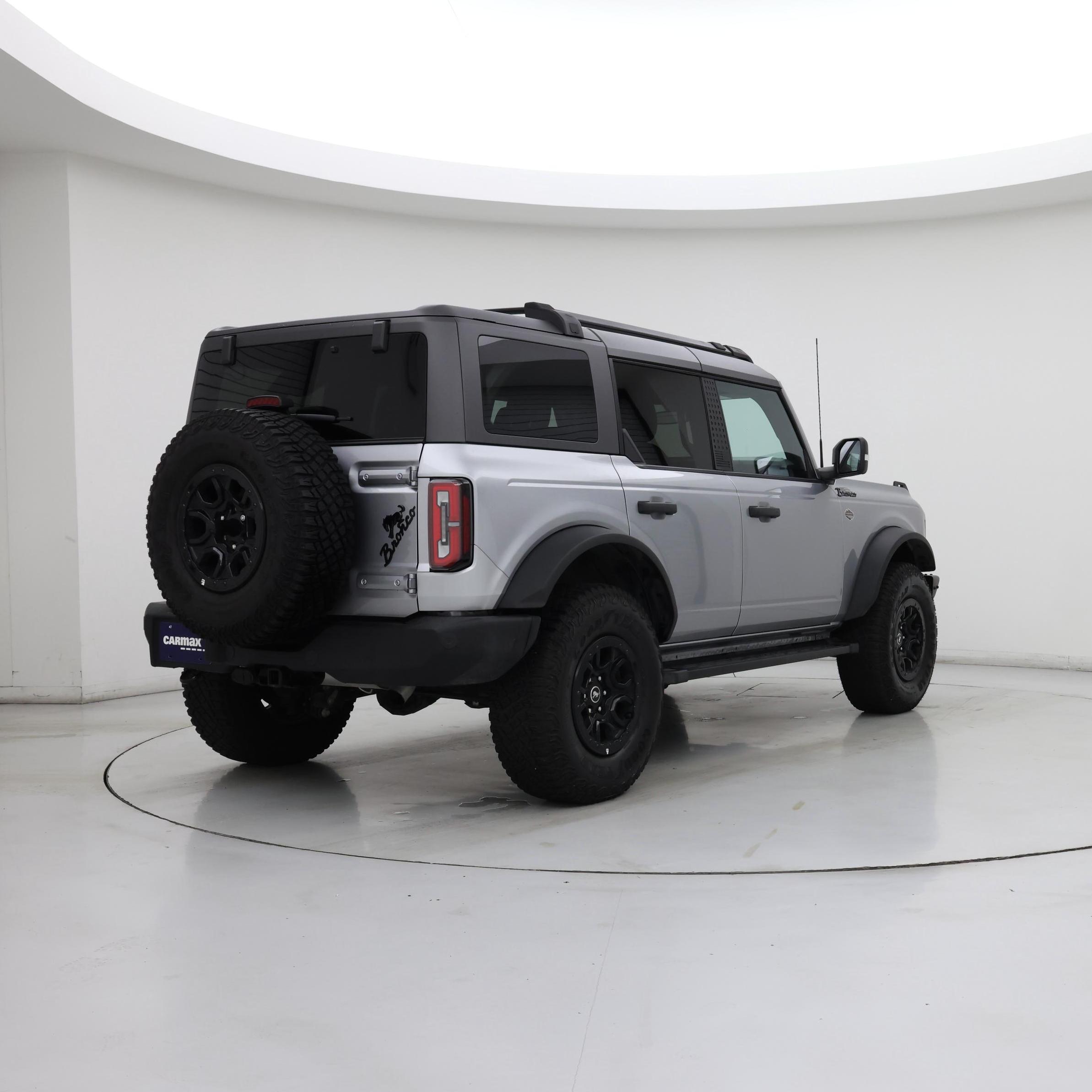 Thumbnail: 2023 Ford Bronco - 8