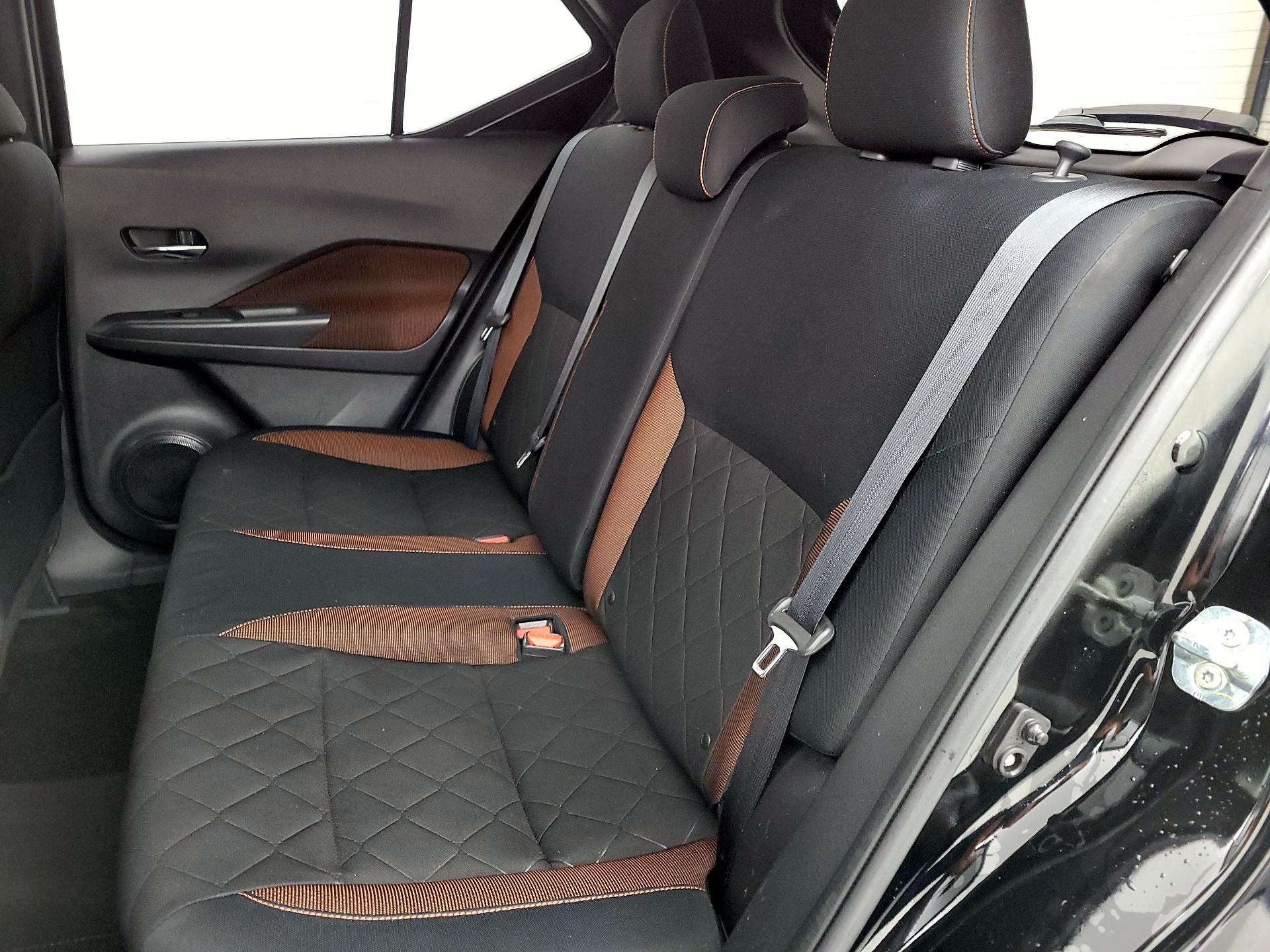 Thumbnail: 2018 Nissan Kicks - 19