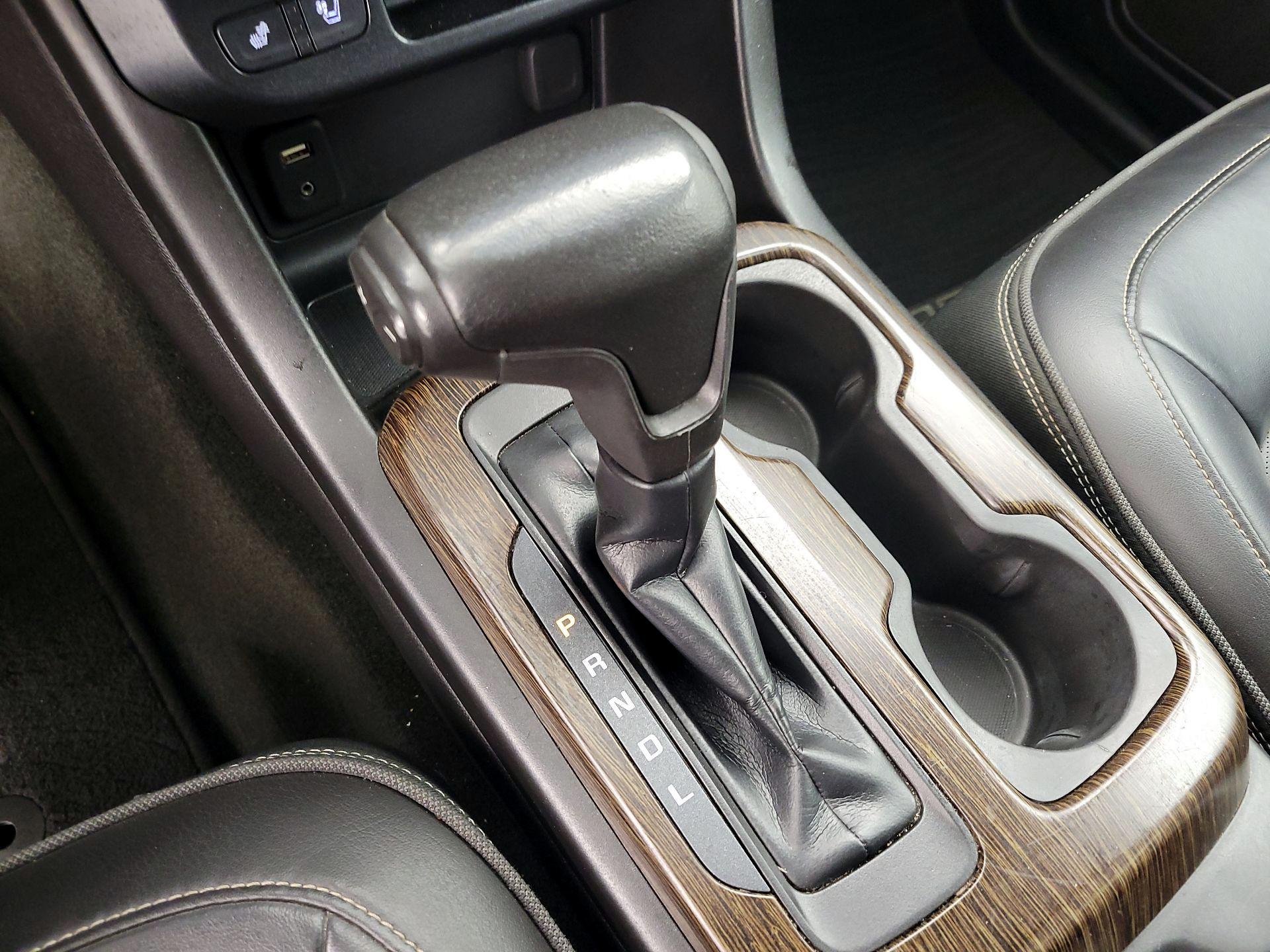 Thumbnail: 2018 GMC Canyon - 18