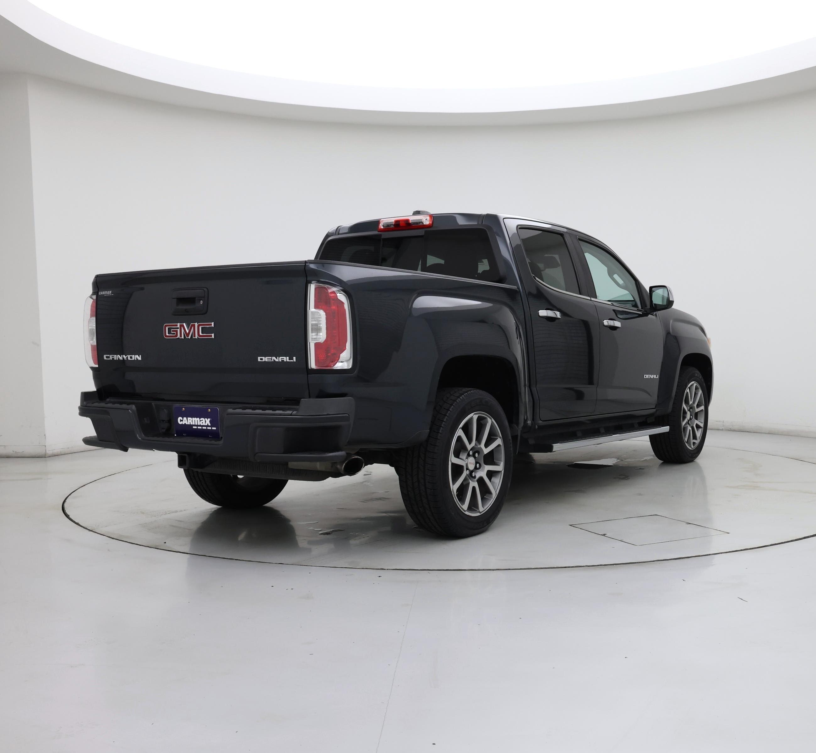 Thumbnail: 2018 GMC Canyon - 8