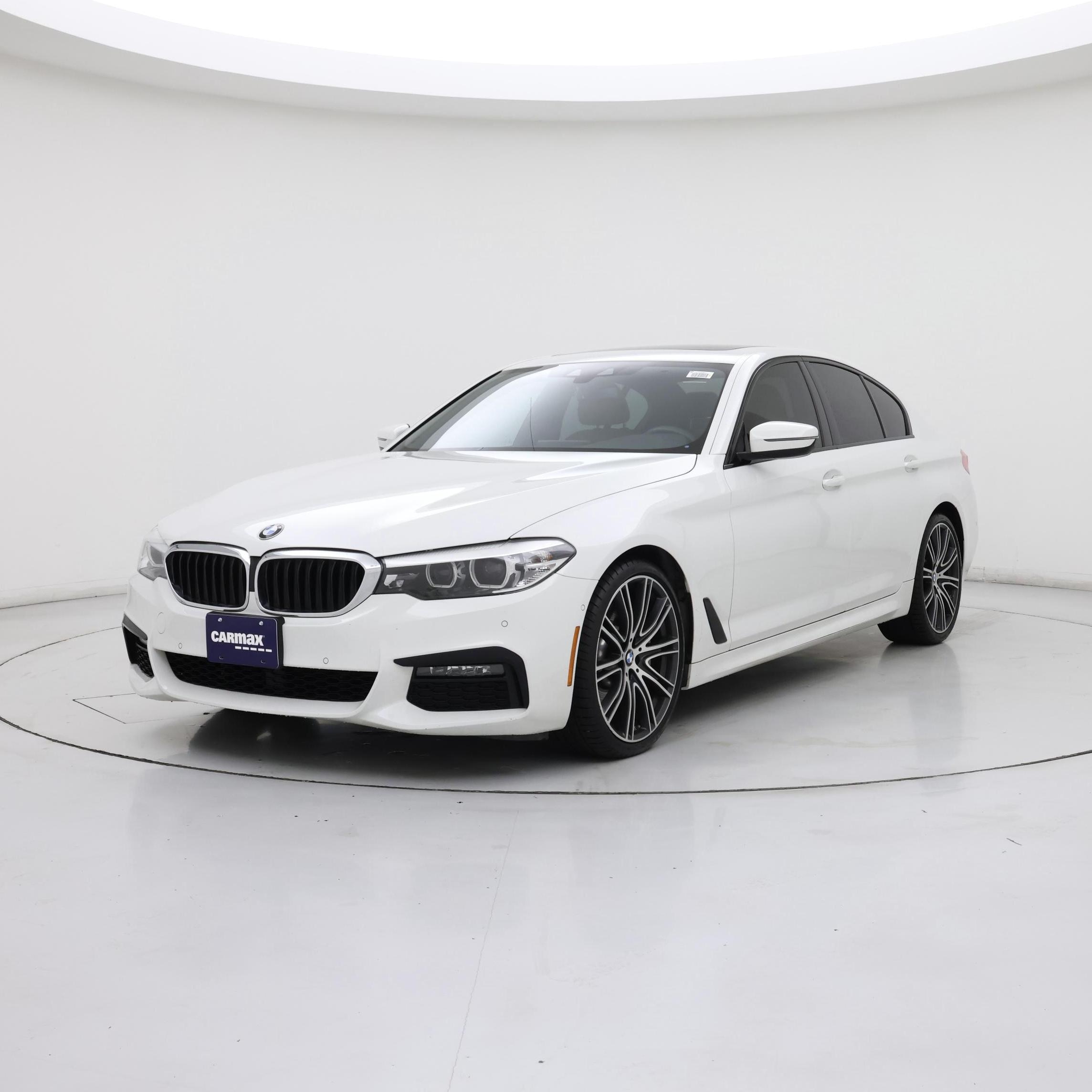 Thumbnail: 2019 BMW 5 Series - 4