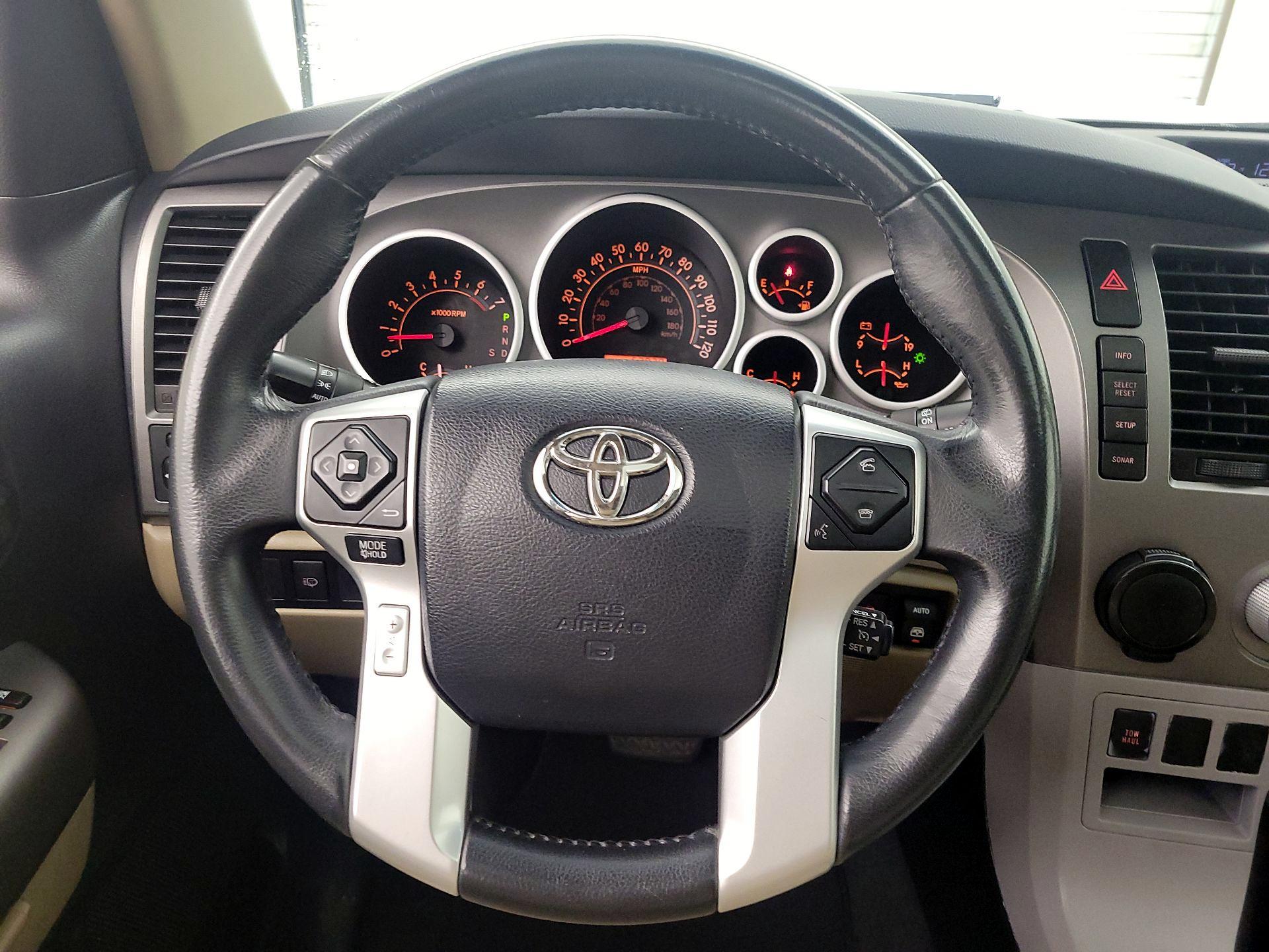 Thumbnail: 2017 Toyota Sequoia - 10