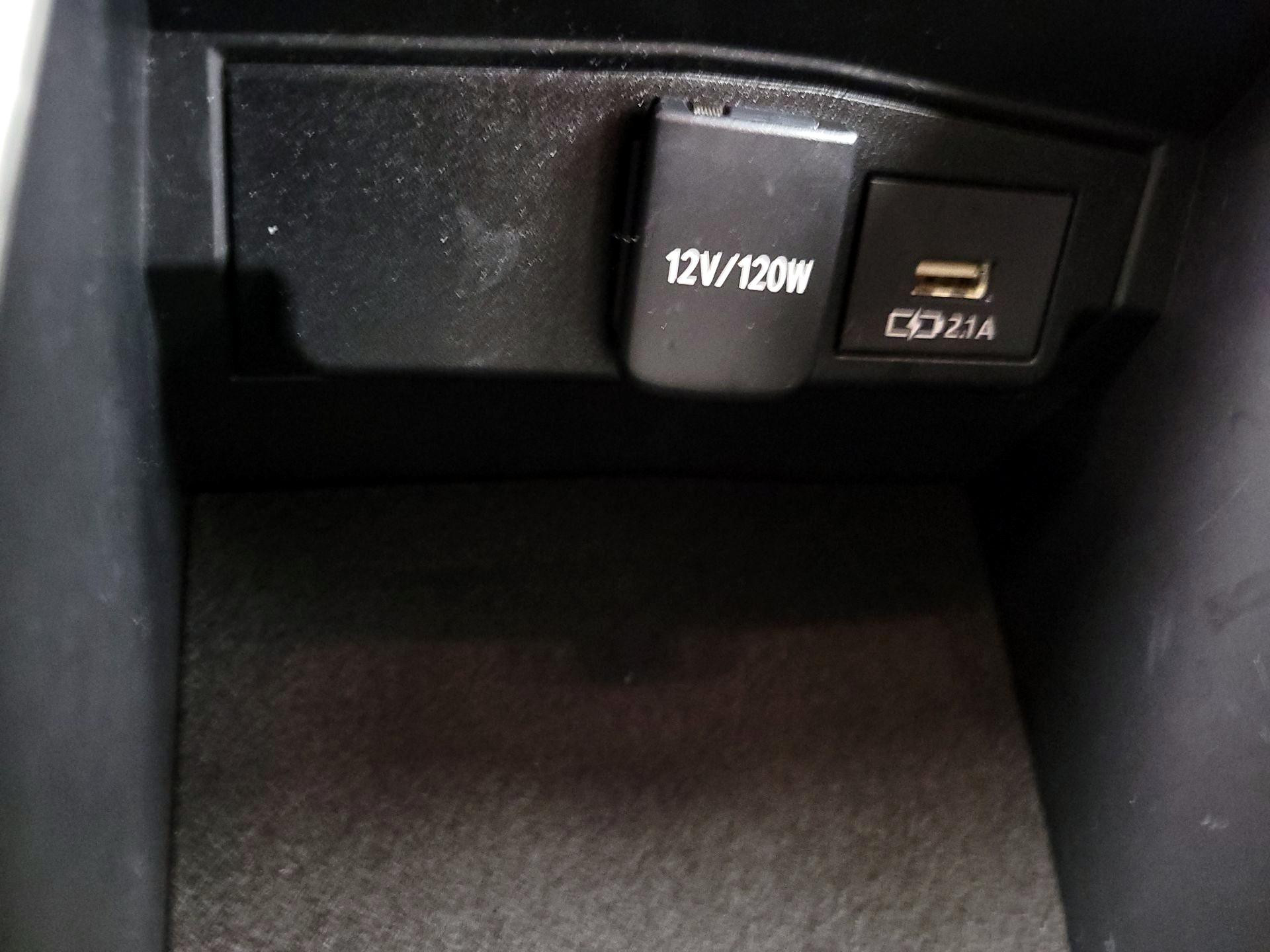 Thumbnail: 2020 Toyota Corolla - 18