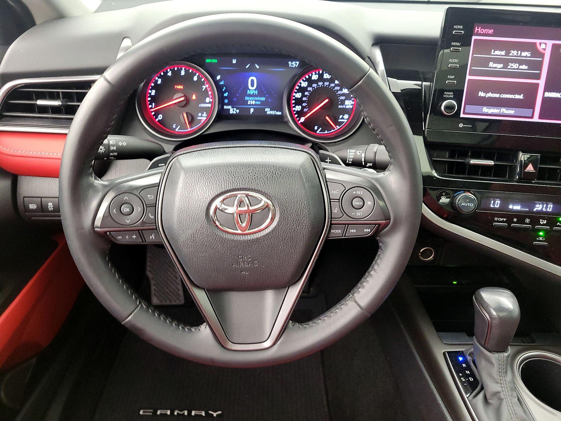 Thumbnail: 2021 Toyota Camry - 10