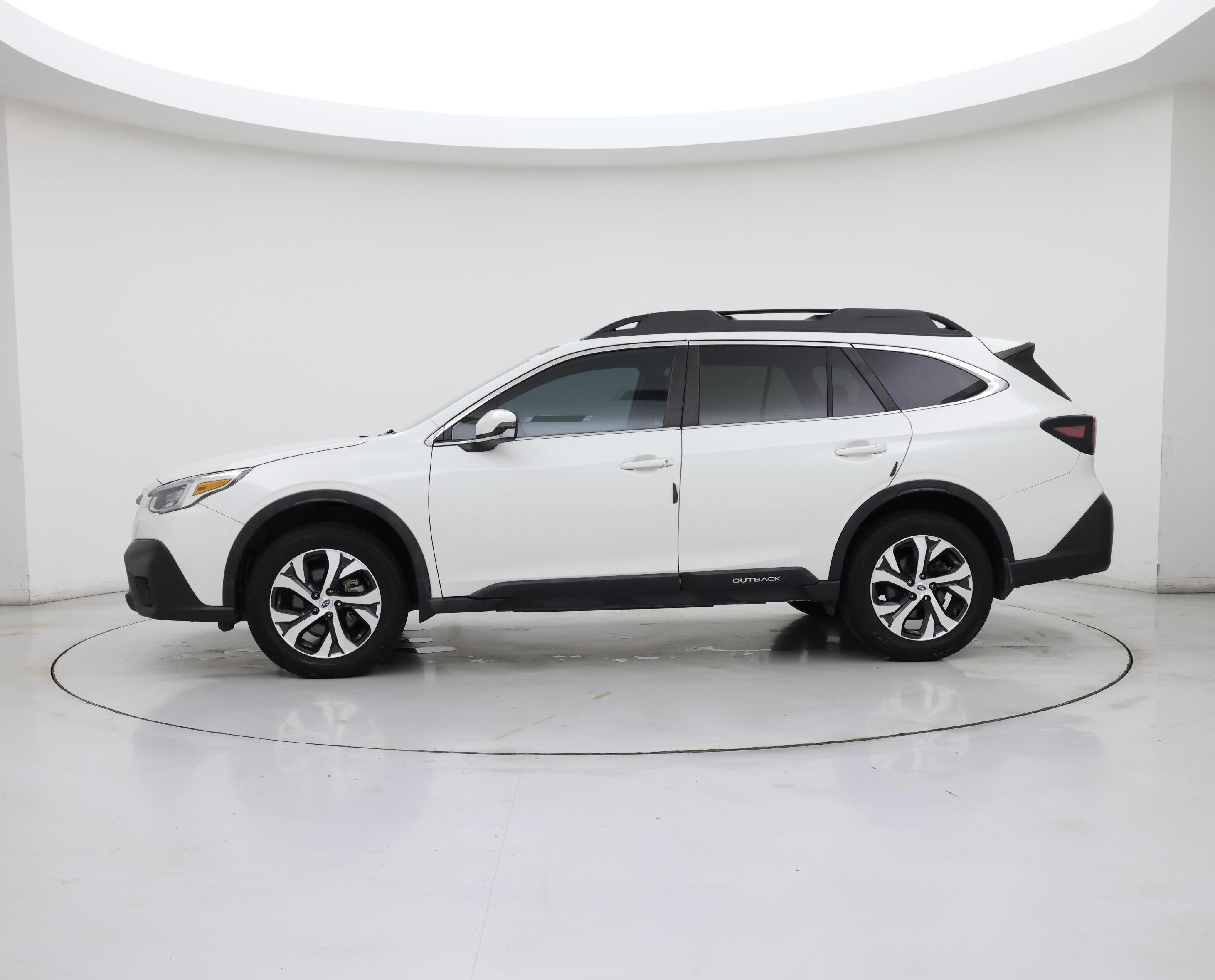 Thumbnail: 2020 Subaru Outback - 3