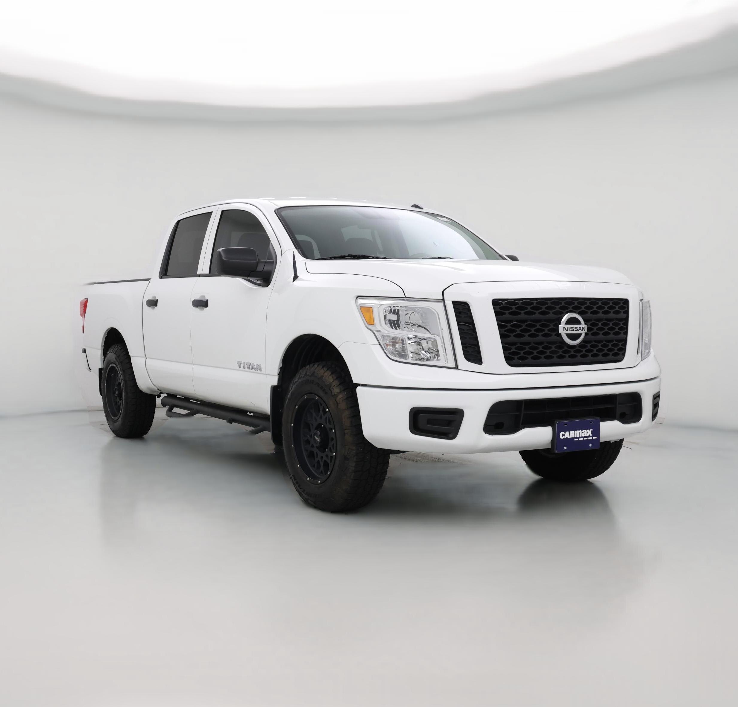 Thumbnail: 2019 Nissan Titan - 1