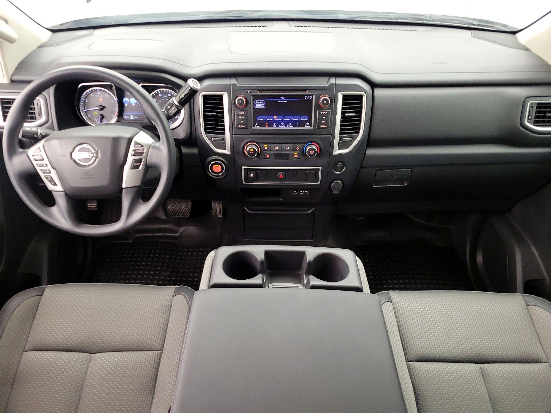 Thumbnail: 2019 Nissan Titan - 9