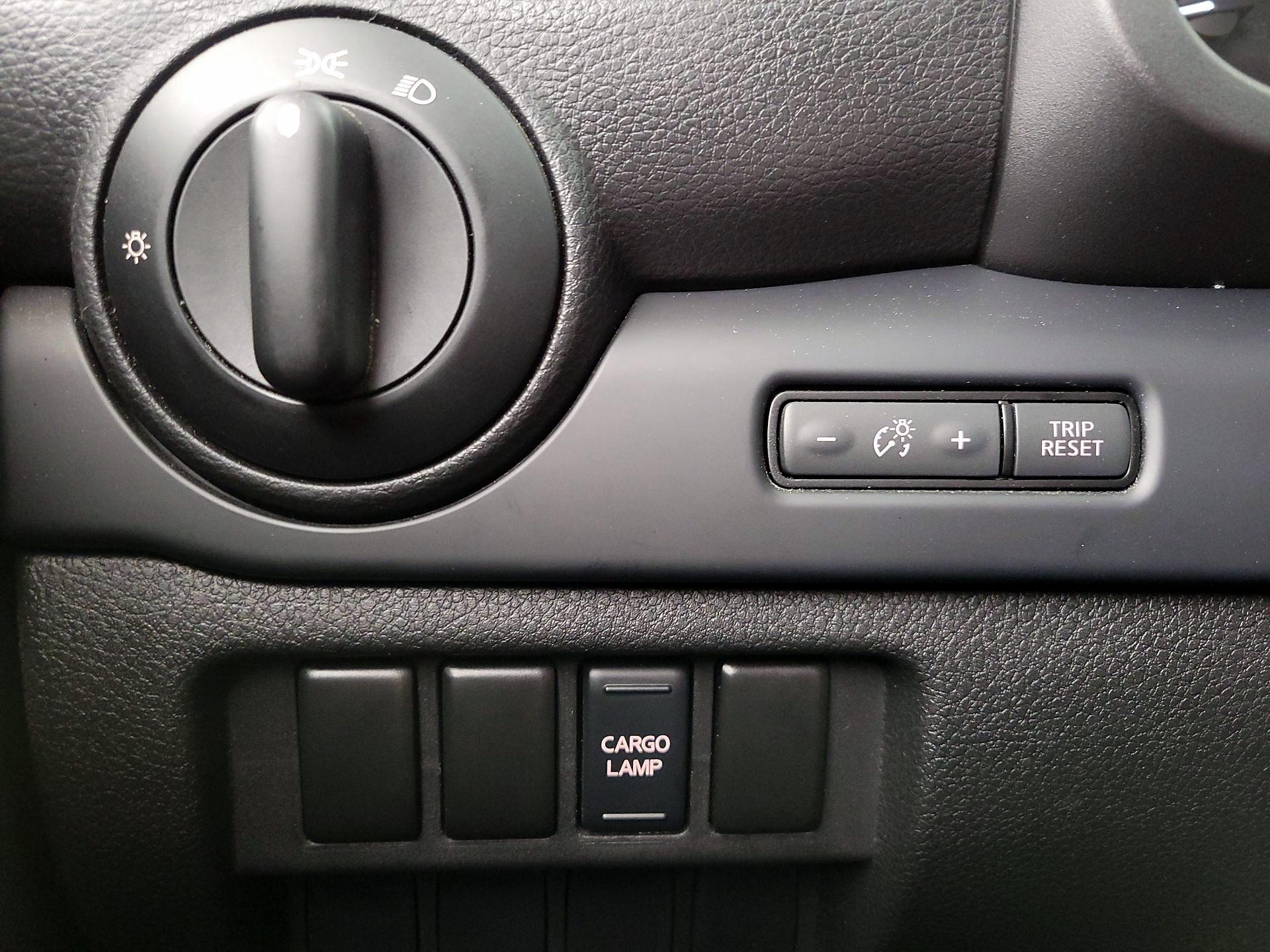 Thumbnail: 2019 Nissan Titan - 13