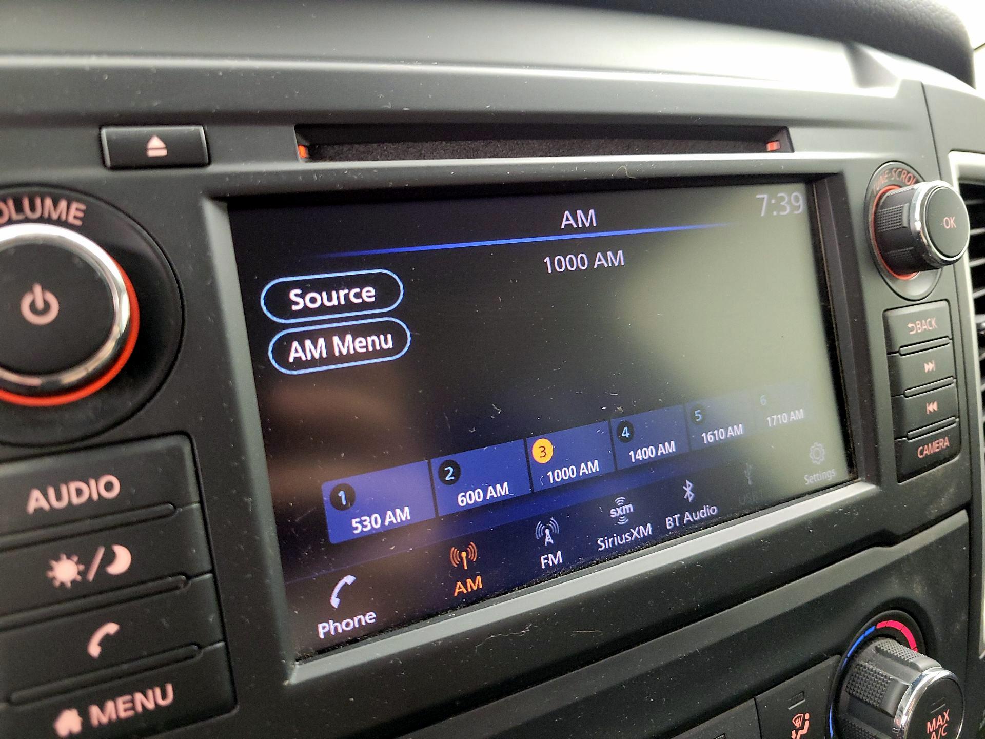 Thumbnail: 2019 Nissan Titan - 15