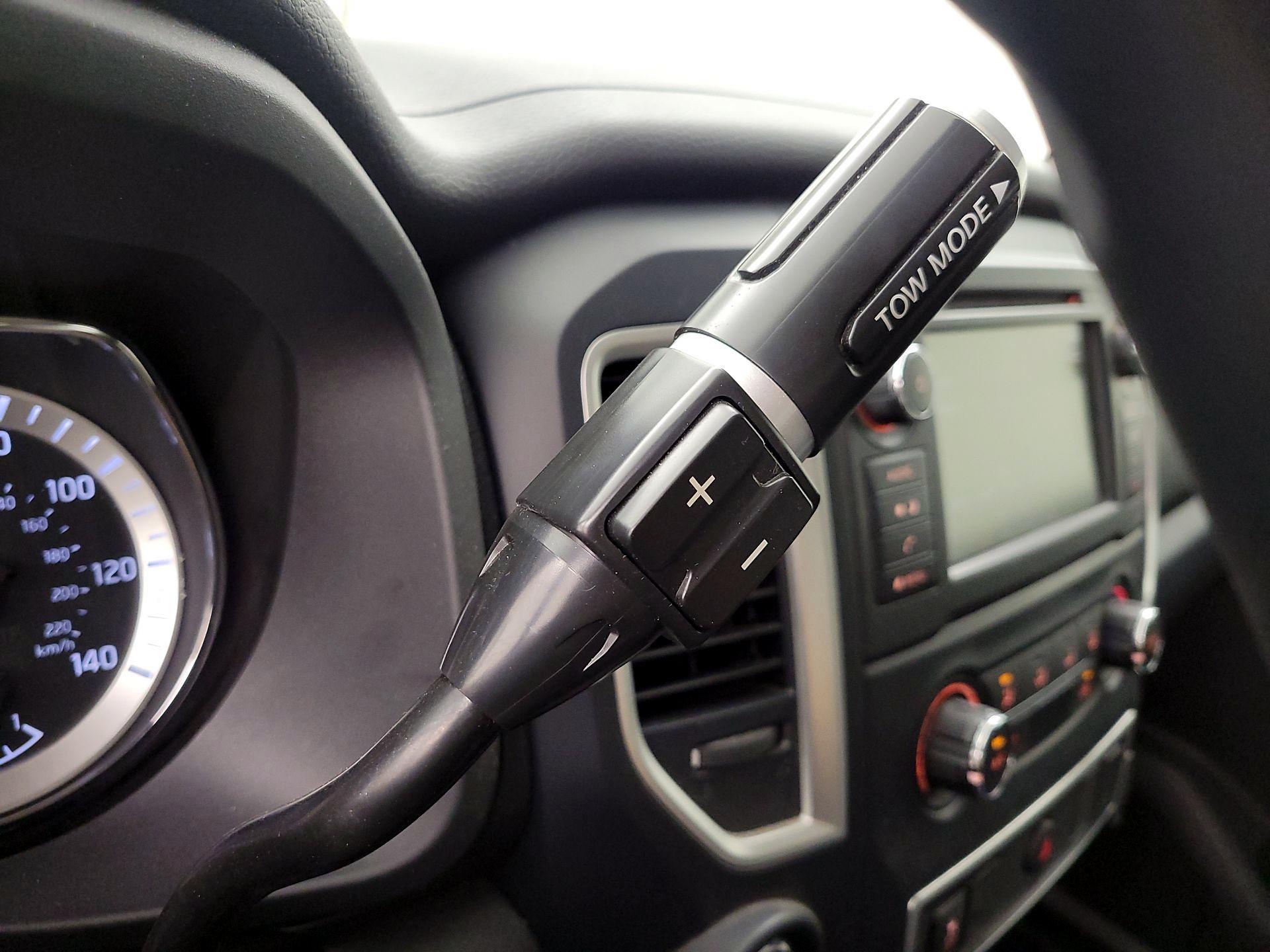 Thumbnail: 2019 Nissan Titan - 17