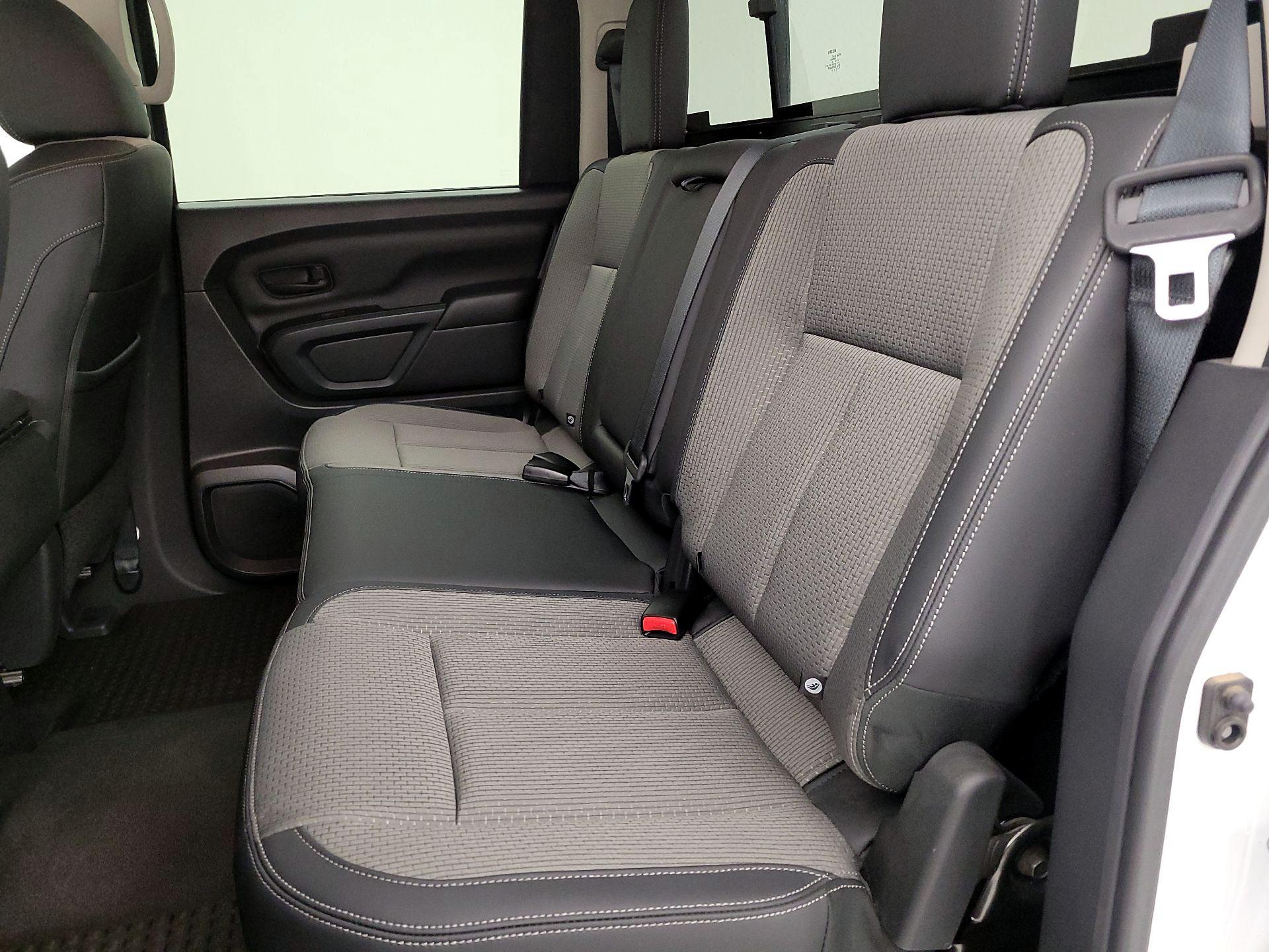 Thumbnail: 2019 Nissan Titan - 19