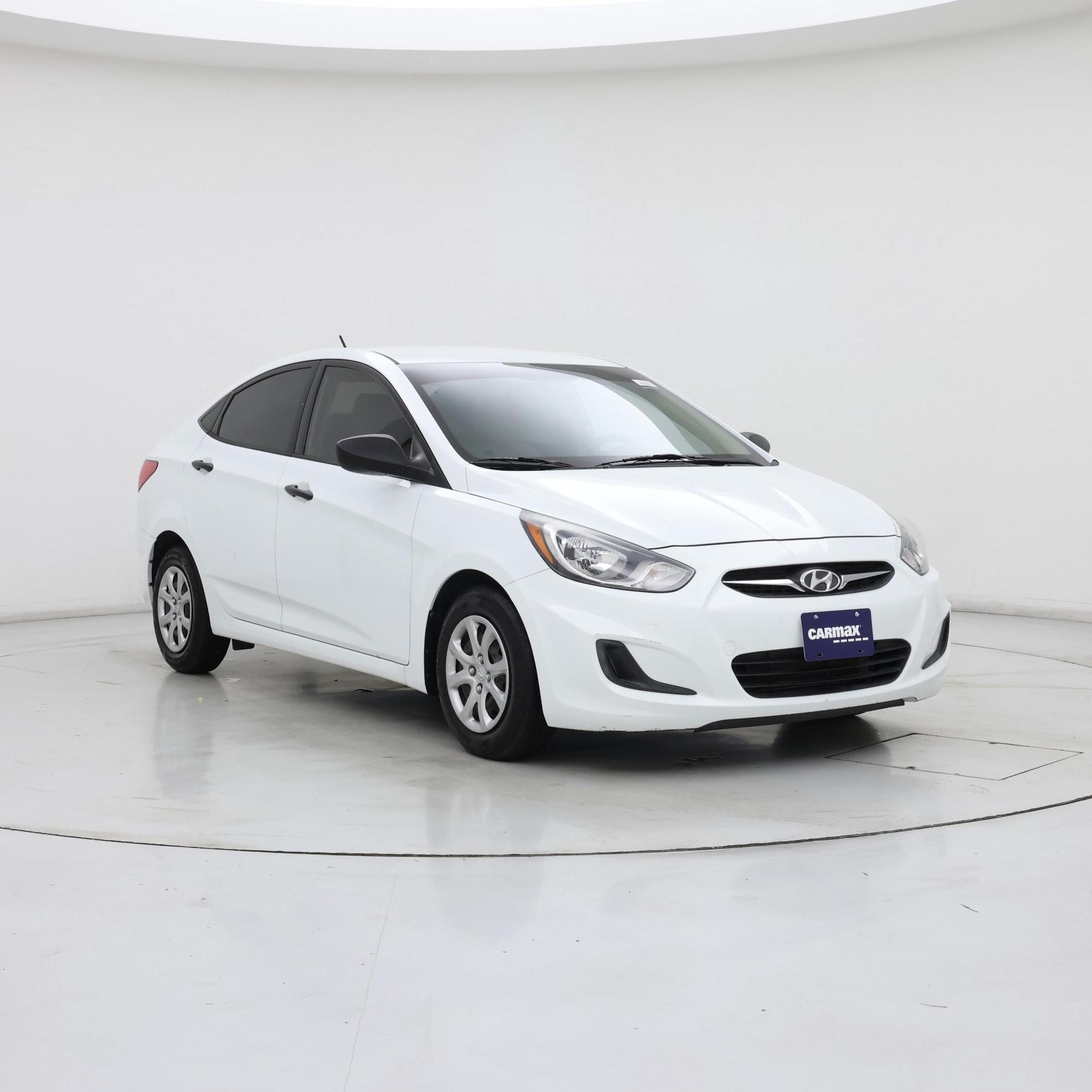 Thumbnail: 2013 Hyundai Accent - 1