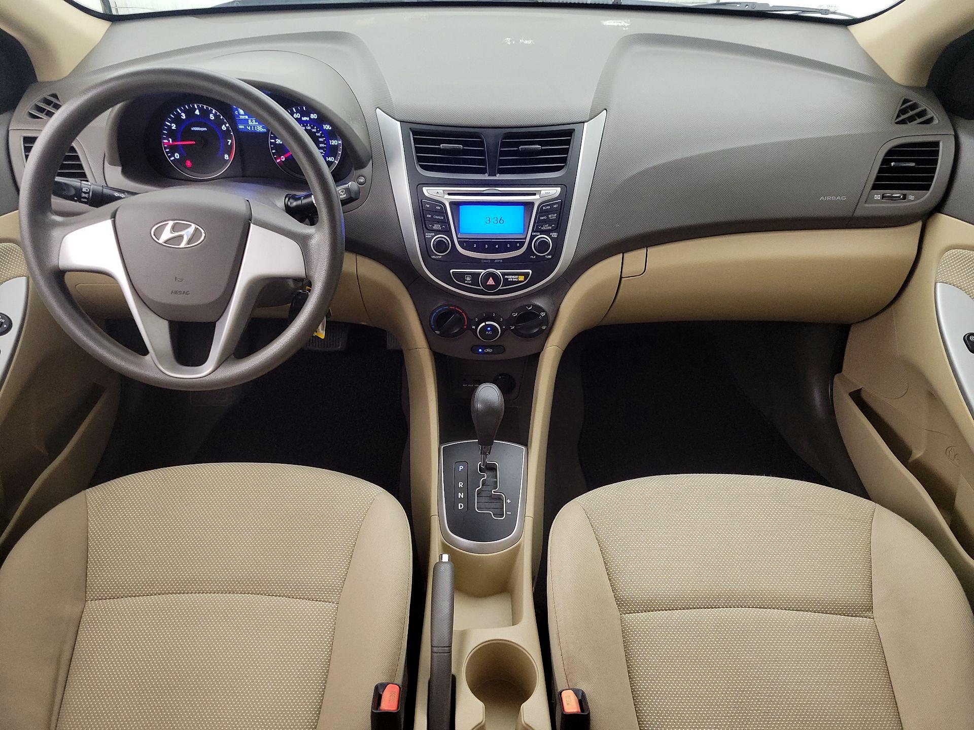 Thumbnail: 2013 Hyundai Accent - 9
