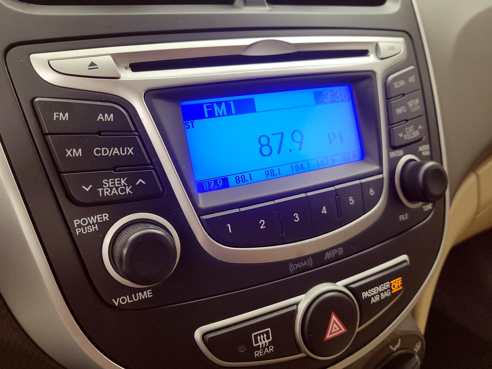 Thumbnail: 2013 Hyundai Accent - 14