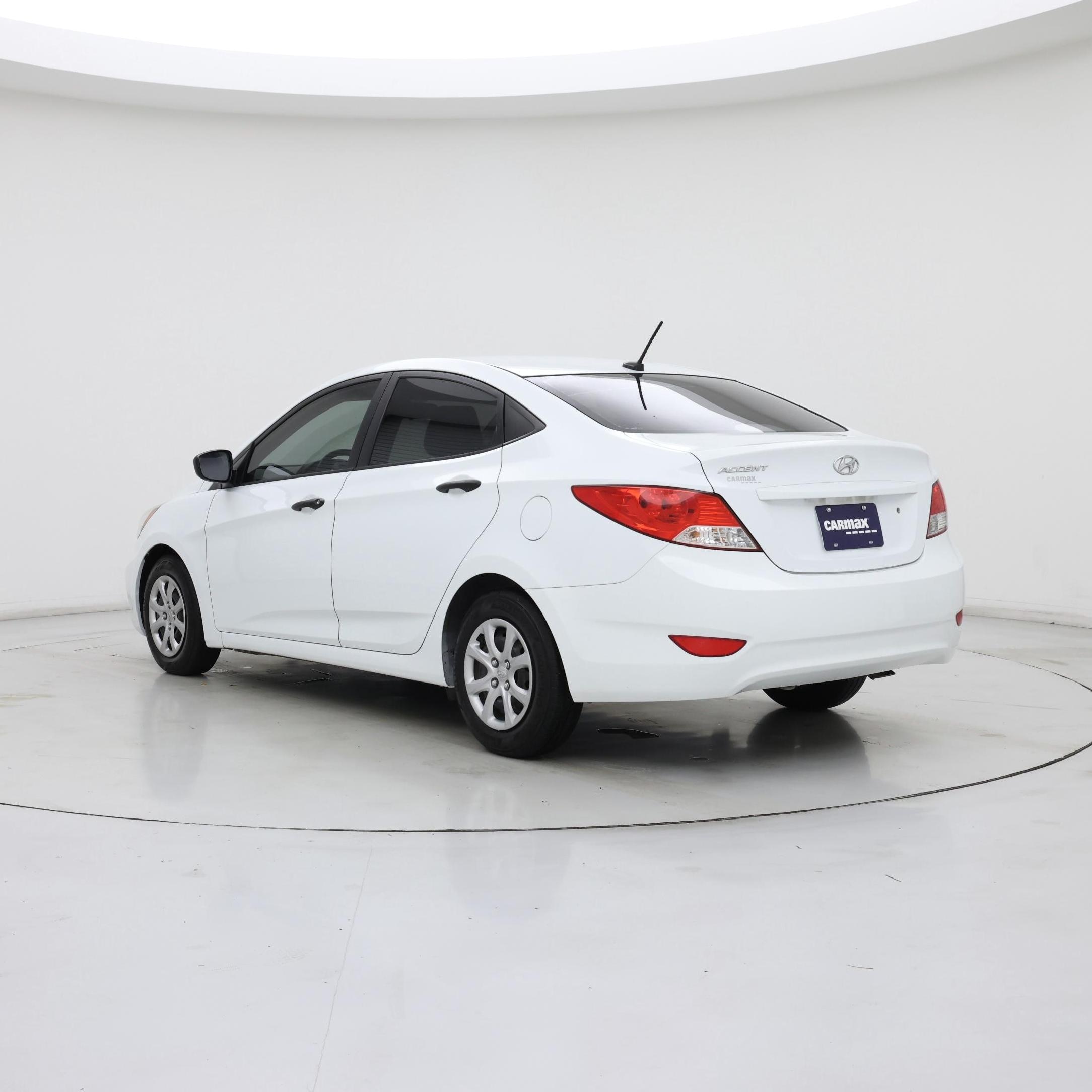 Thumbnail: 2013 Hyundai Accent - 2