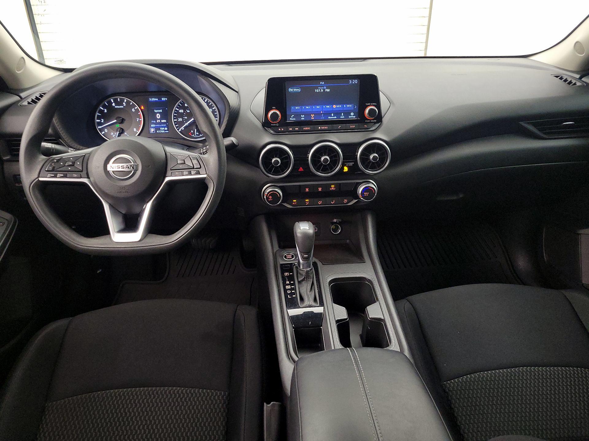 Thumbnail: 2021 Nissan Sentra - 9