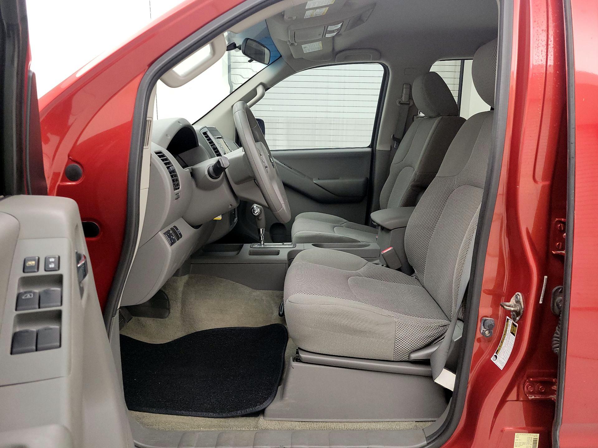 Thumbnail: 2014 Nissan Frontier - 11