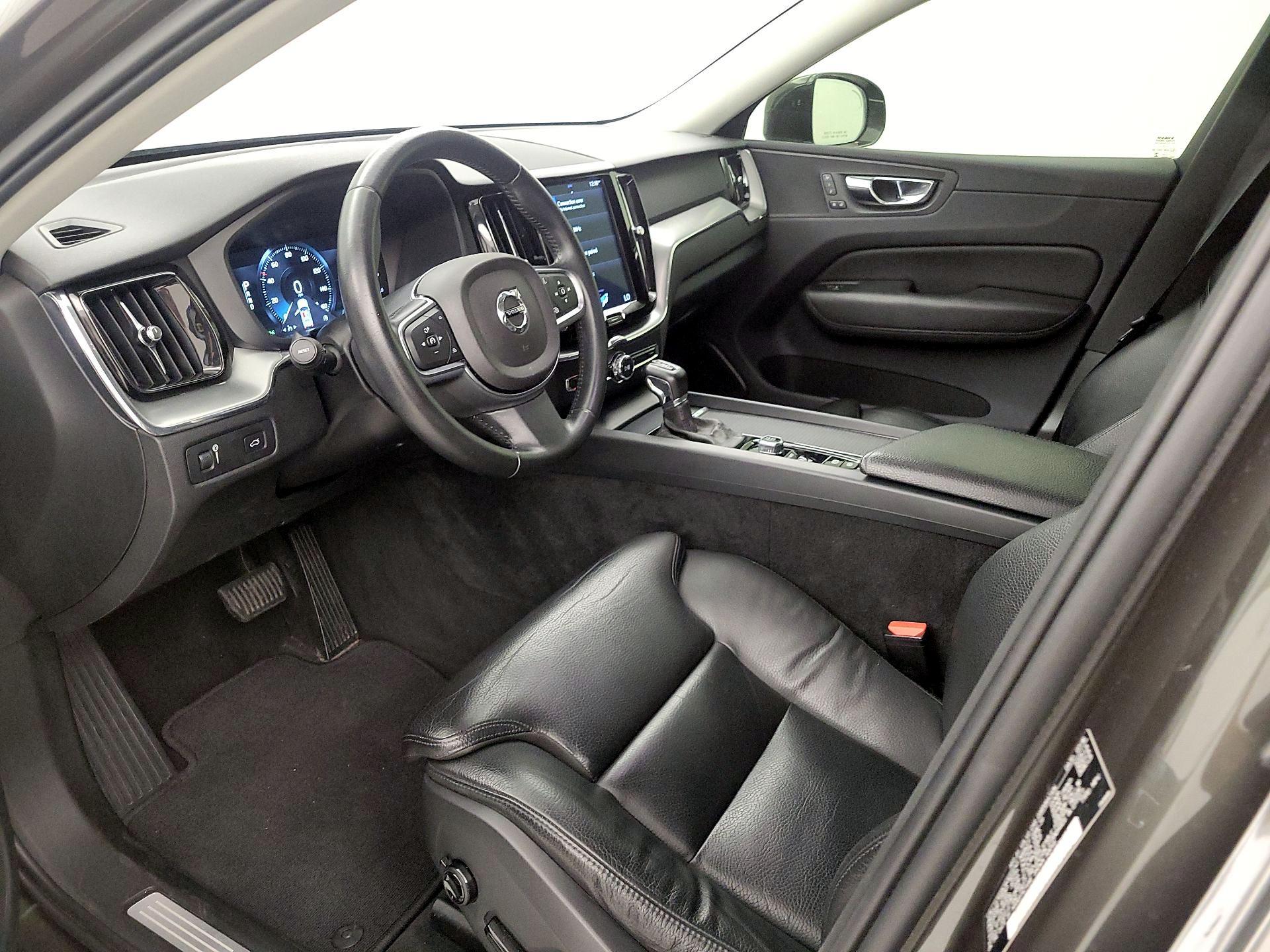 Thumbnail: 2019 Volvo XC60 - 11