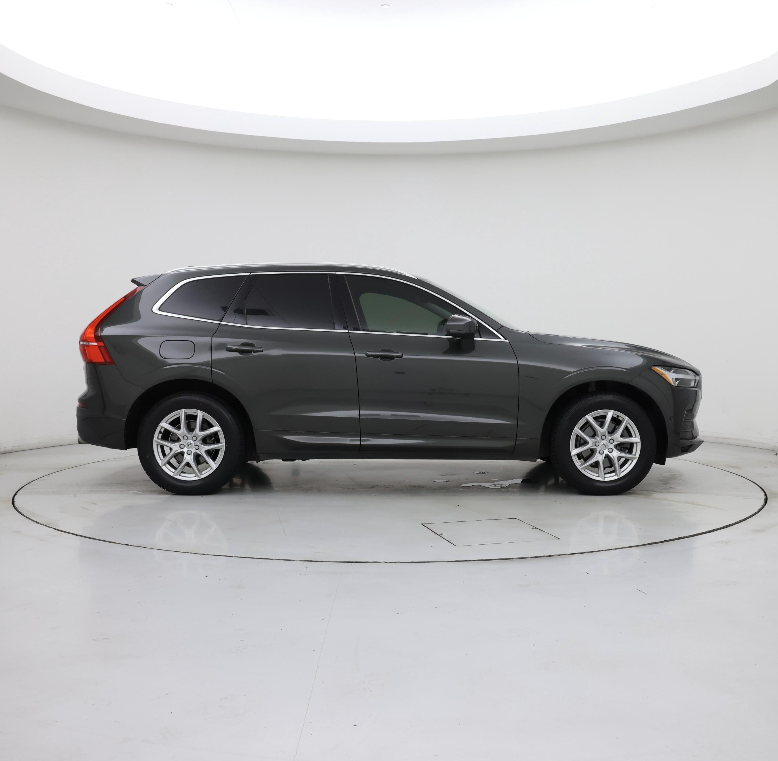 Thumbnail: 2019 Volvo XC60 - 7