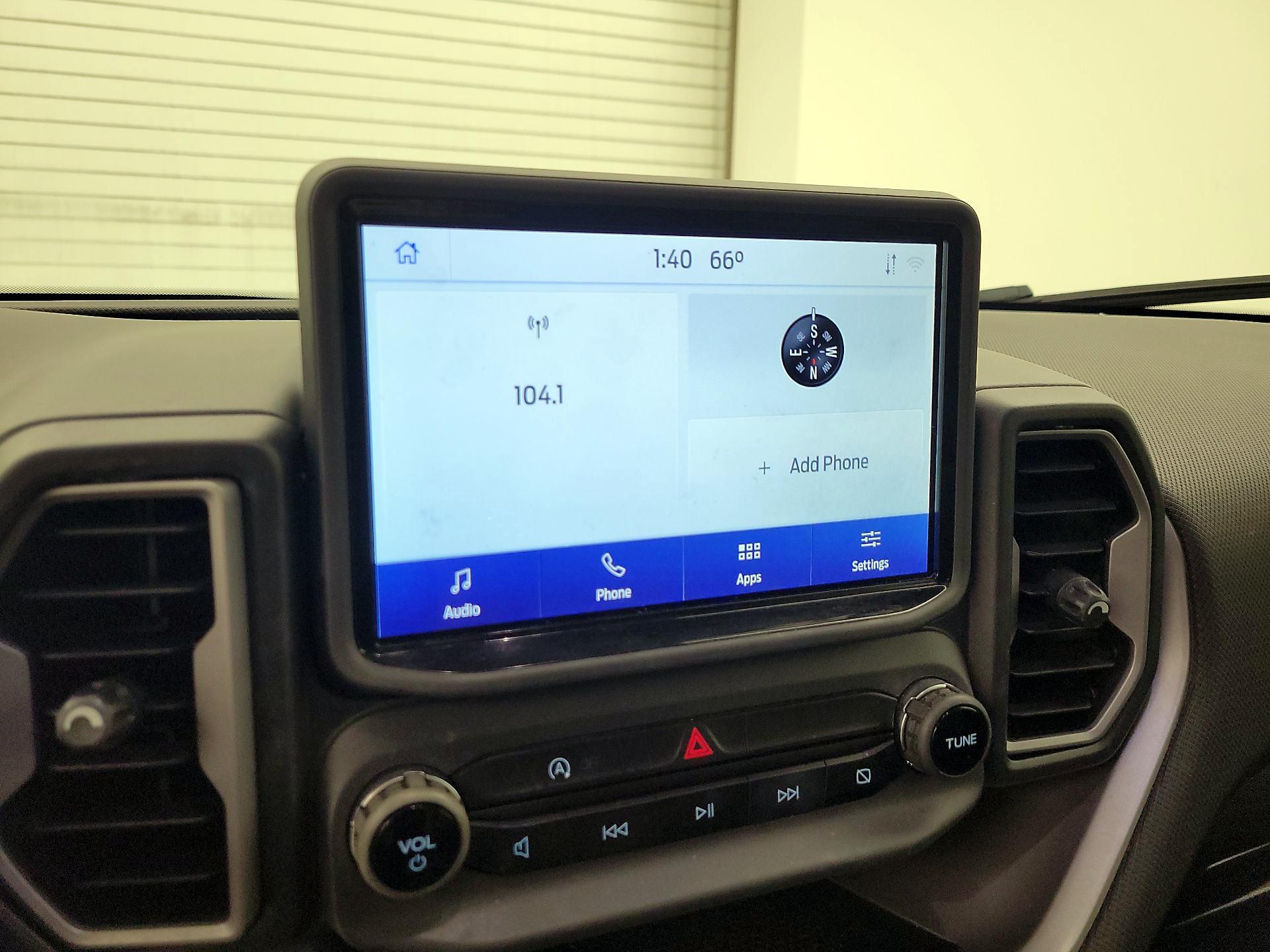 Thumbnail: 2022 Ford Bronco Sport - 15