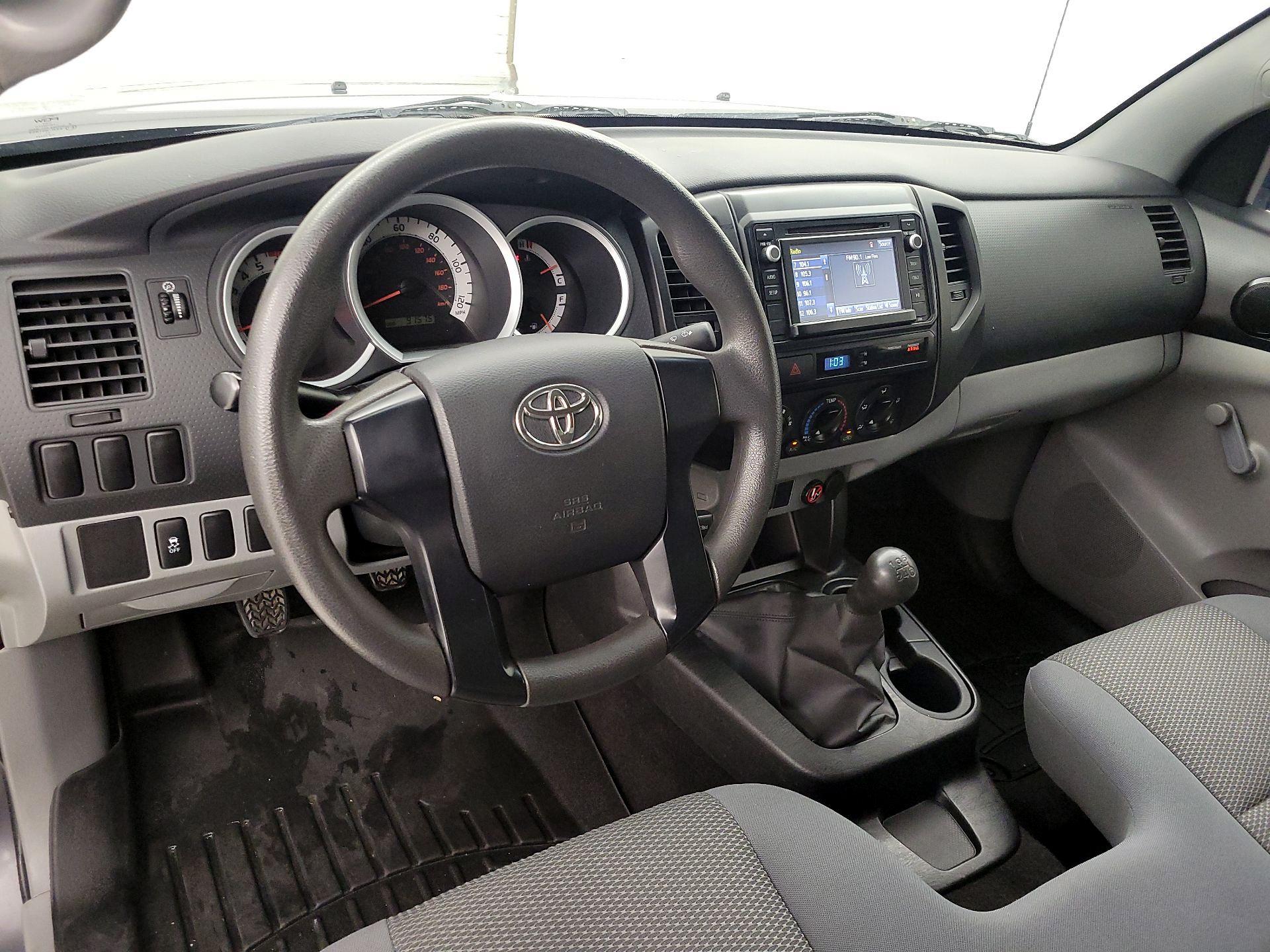 Thumbnail: 2014 Toyota Tacoma - 9