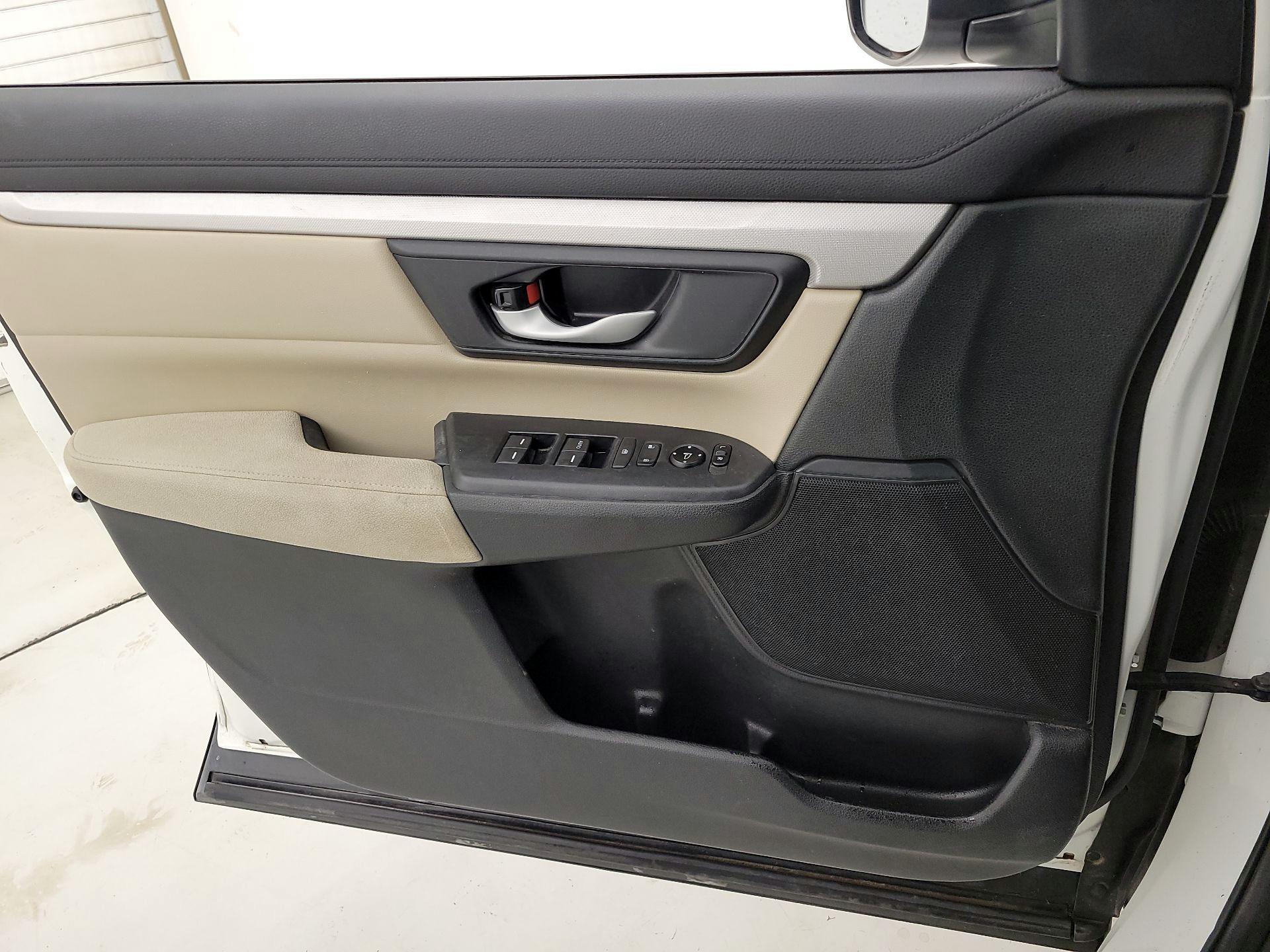 Thumbnail: 2017 Honda CR-V - 12