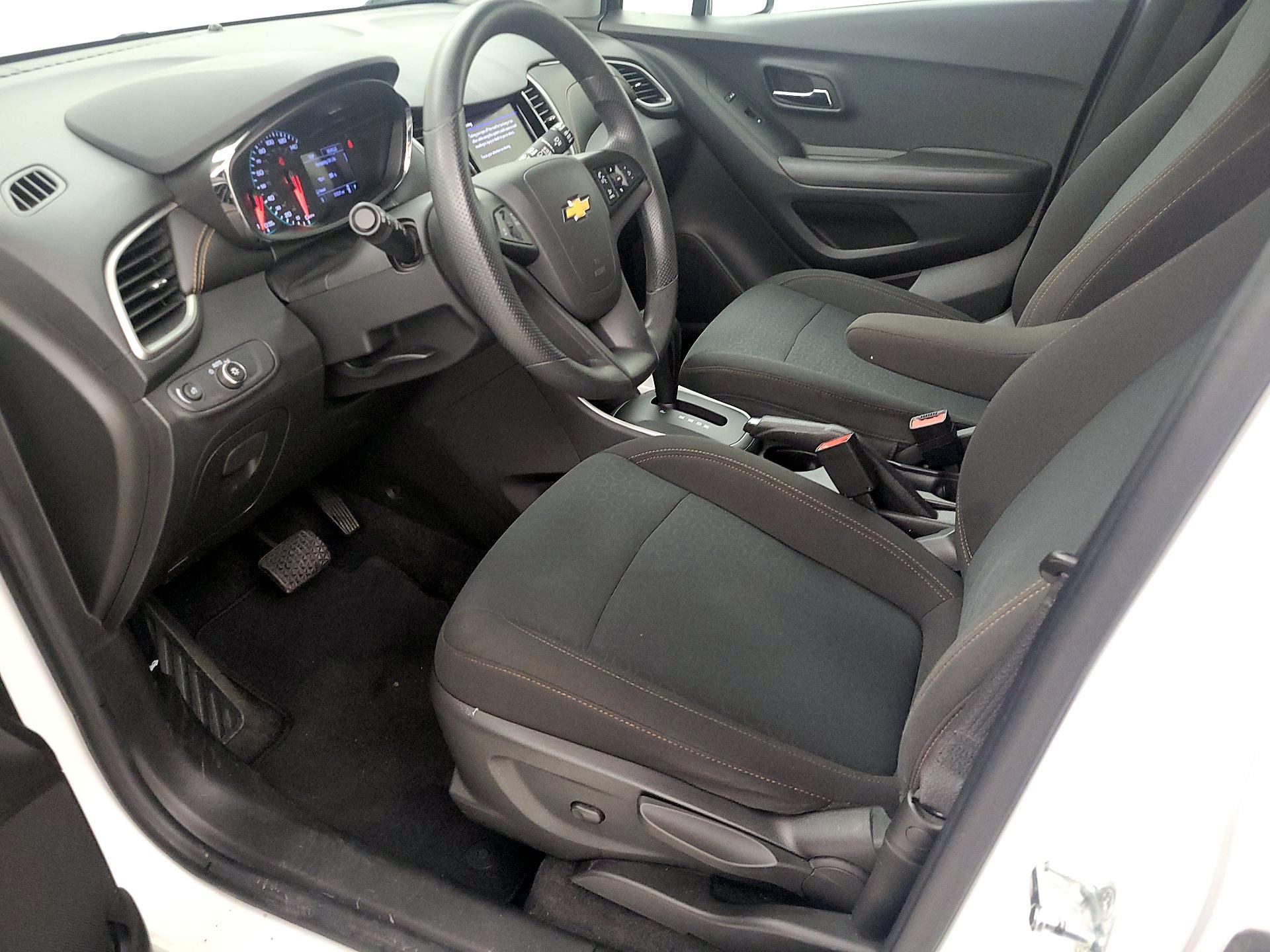 Thumbnail: 2020 Chevrolet Trax - 11