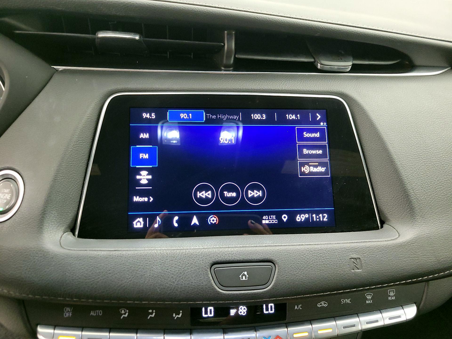 Thumbnail: 2019 Cadillac XT4 - 16