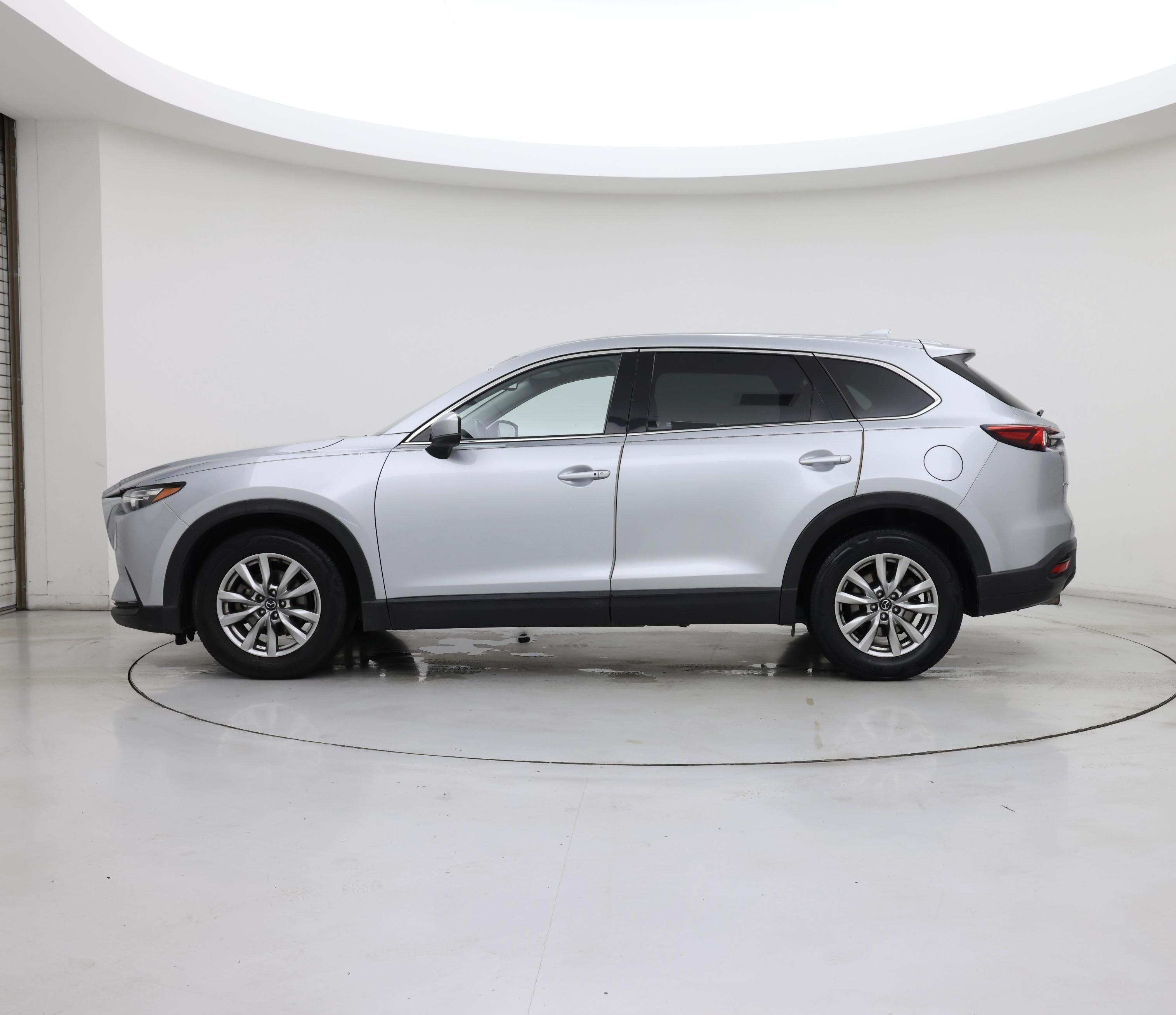 Thumbnail: 2017 Mazda CX-9 - 3