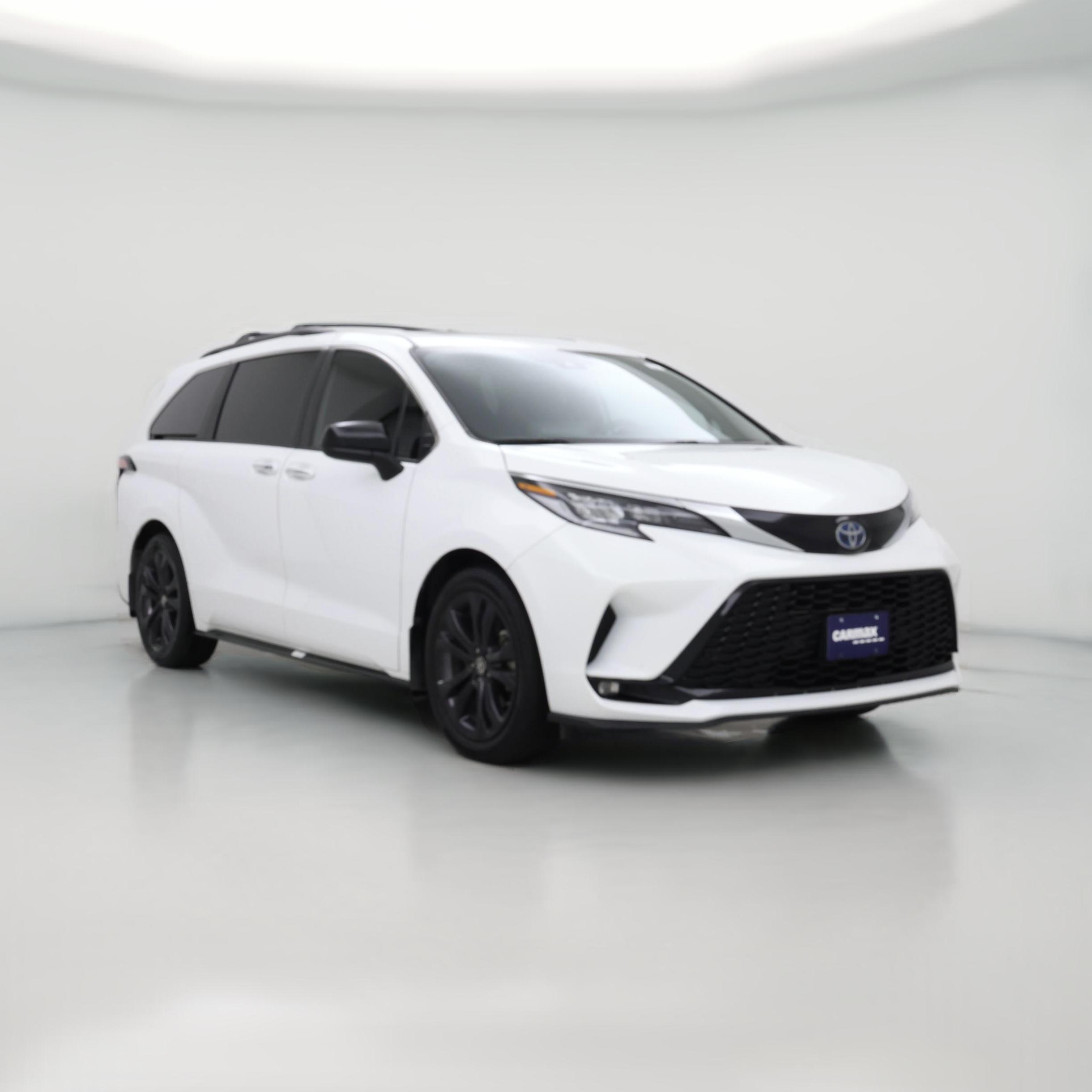 Thumbnail: 2022 Toyota Sienna - 1