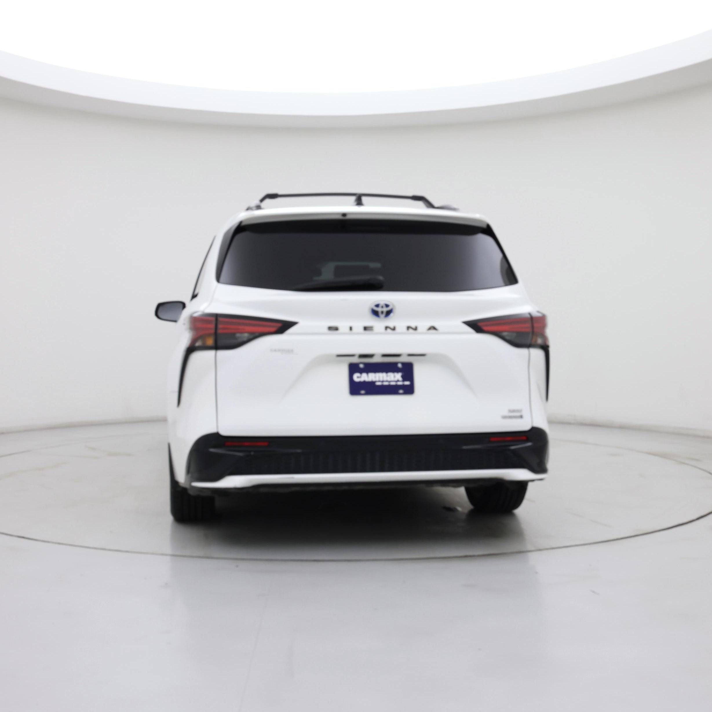 Thumbnail: 2022 Toyota Sienna - 6