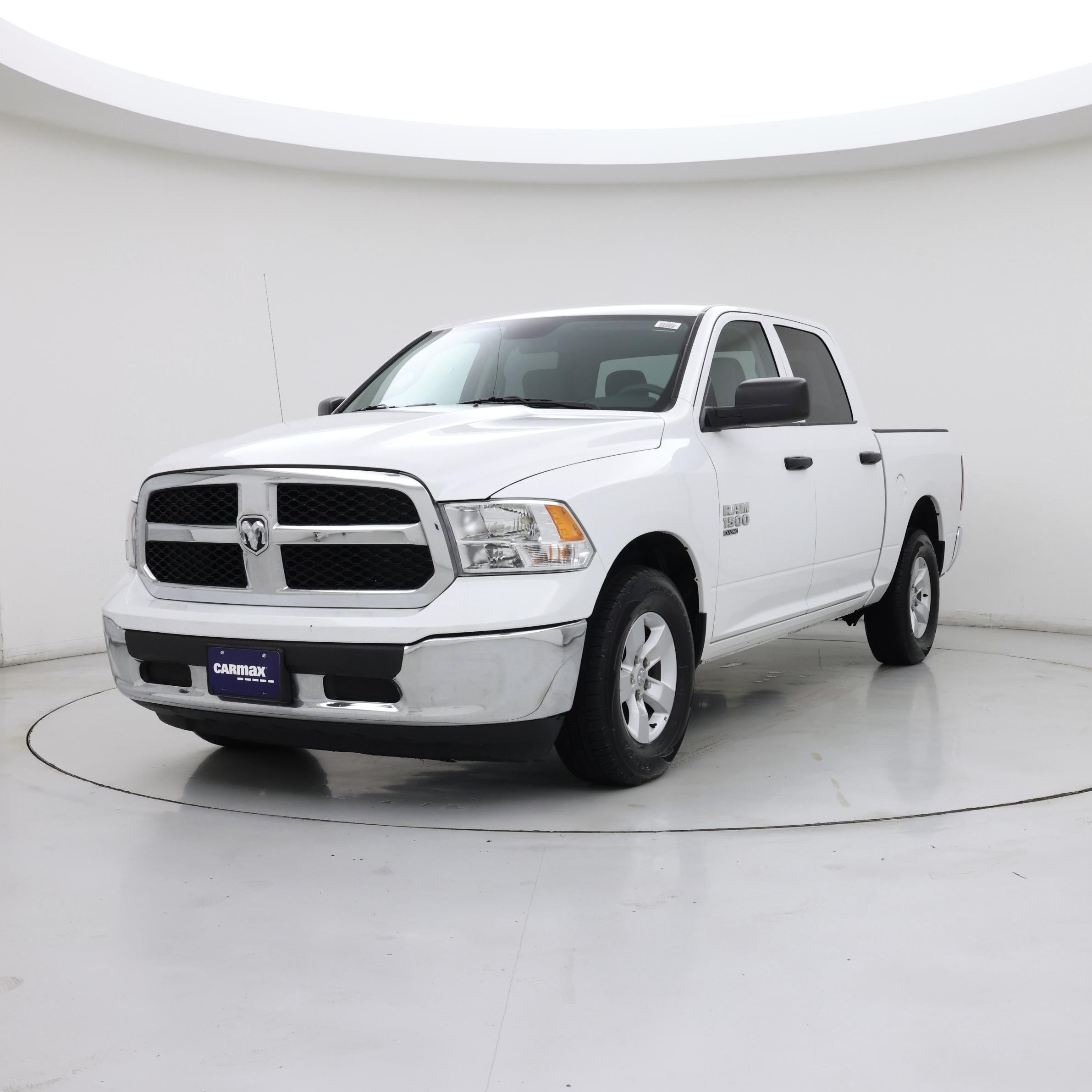 Thumbnail: 2022 RAM 1500 Classic - 4