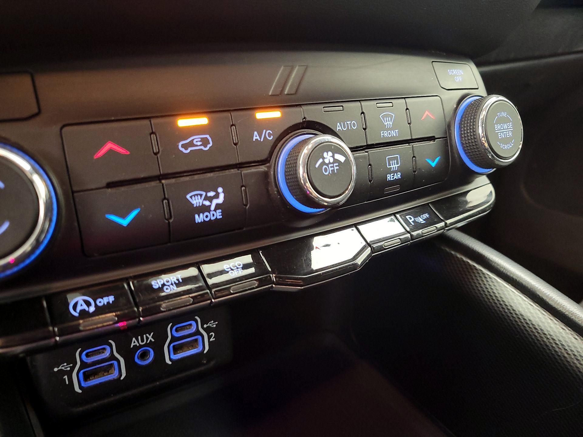 Thumbnail: 2021 Dodge Durango - 17