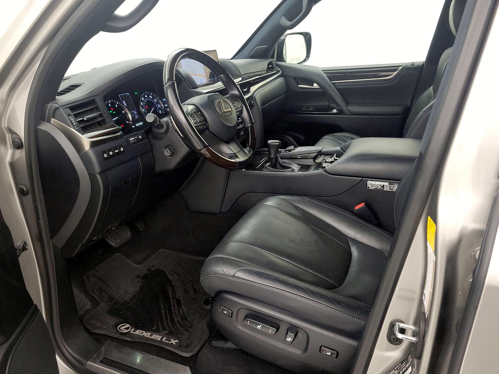 Thumbnail: 2021 Lexus LX - 11