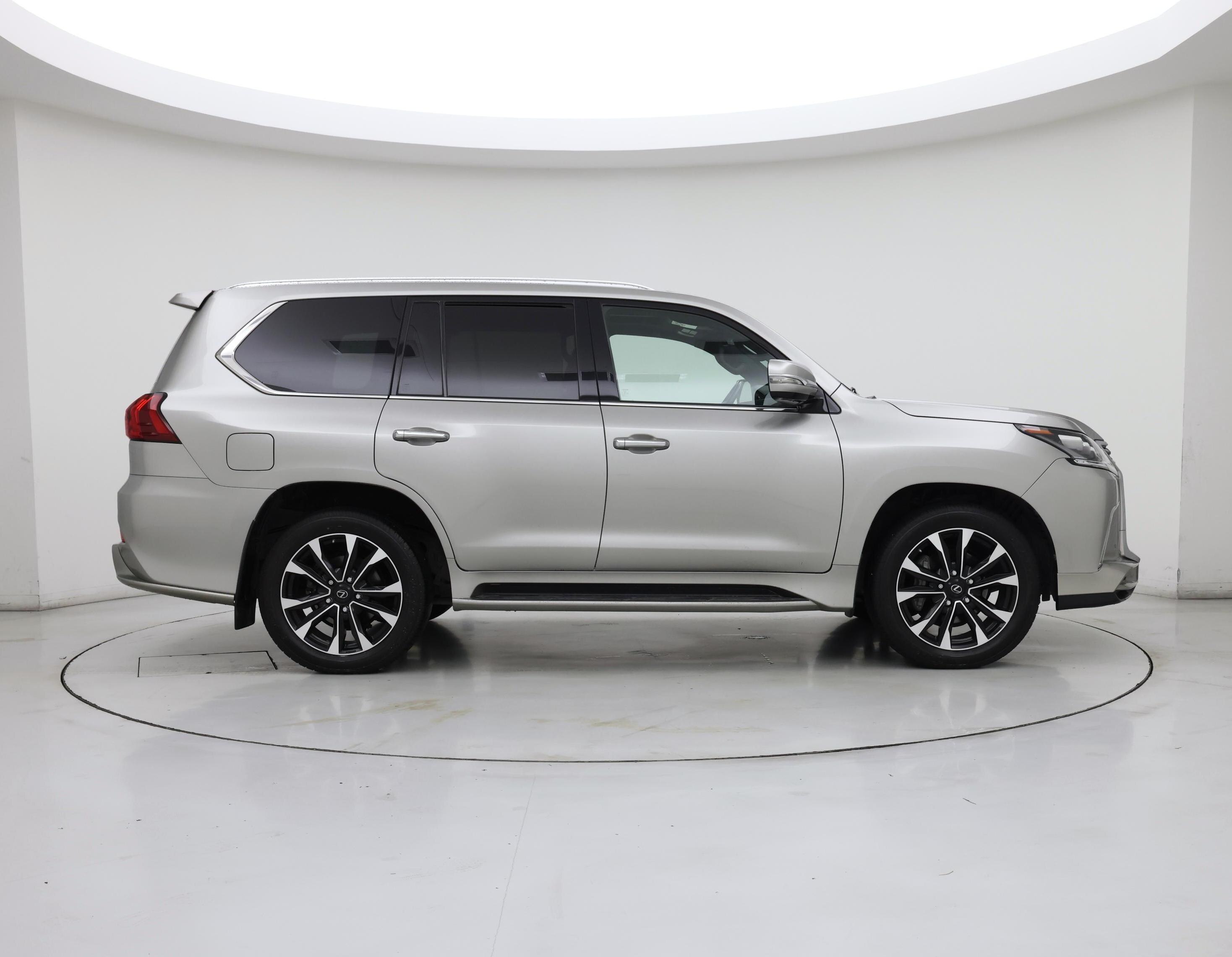 Thumbnail: 2021 Lexus LX - 7