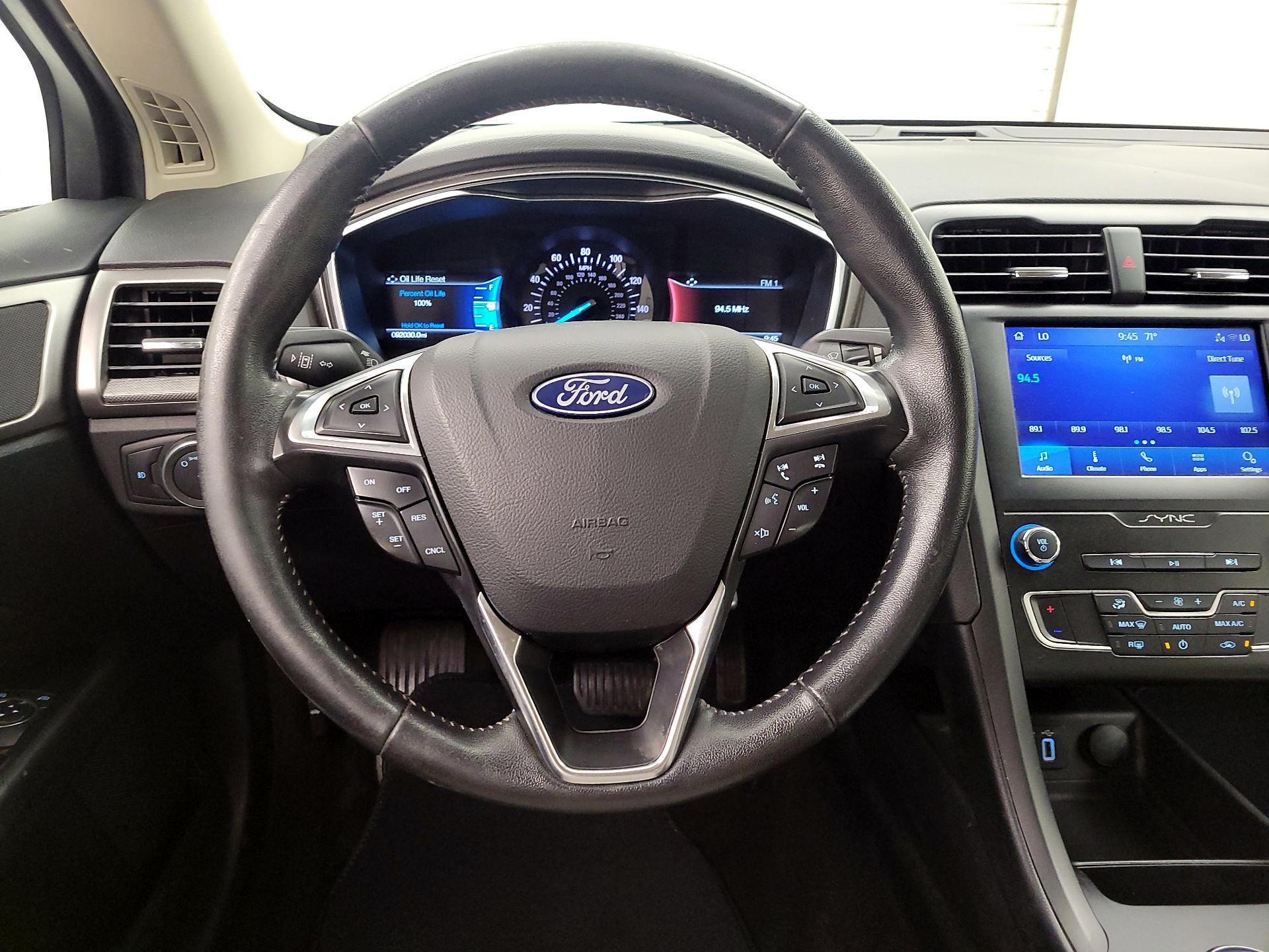 Thumbnail: 2020 Ford Fusion - 10