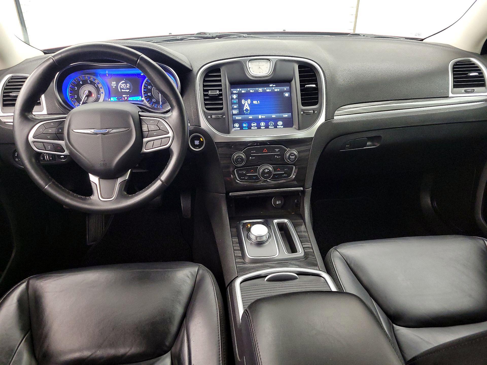 Thumbnail: 2021 Chrysler 300 - 9