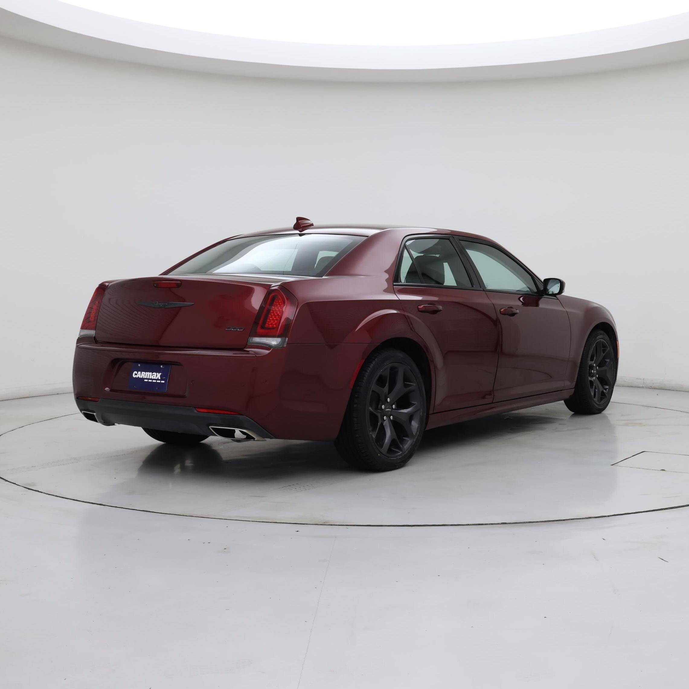 Thumbnail: 2021 Chrysler 300 - 8
