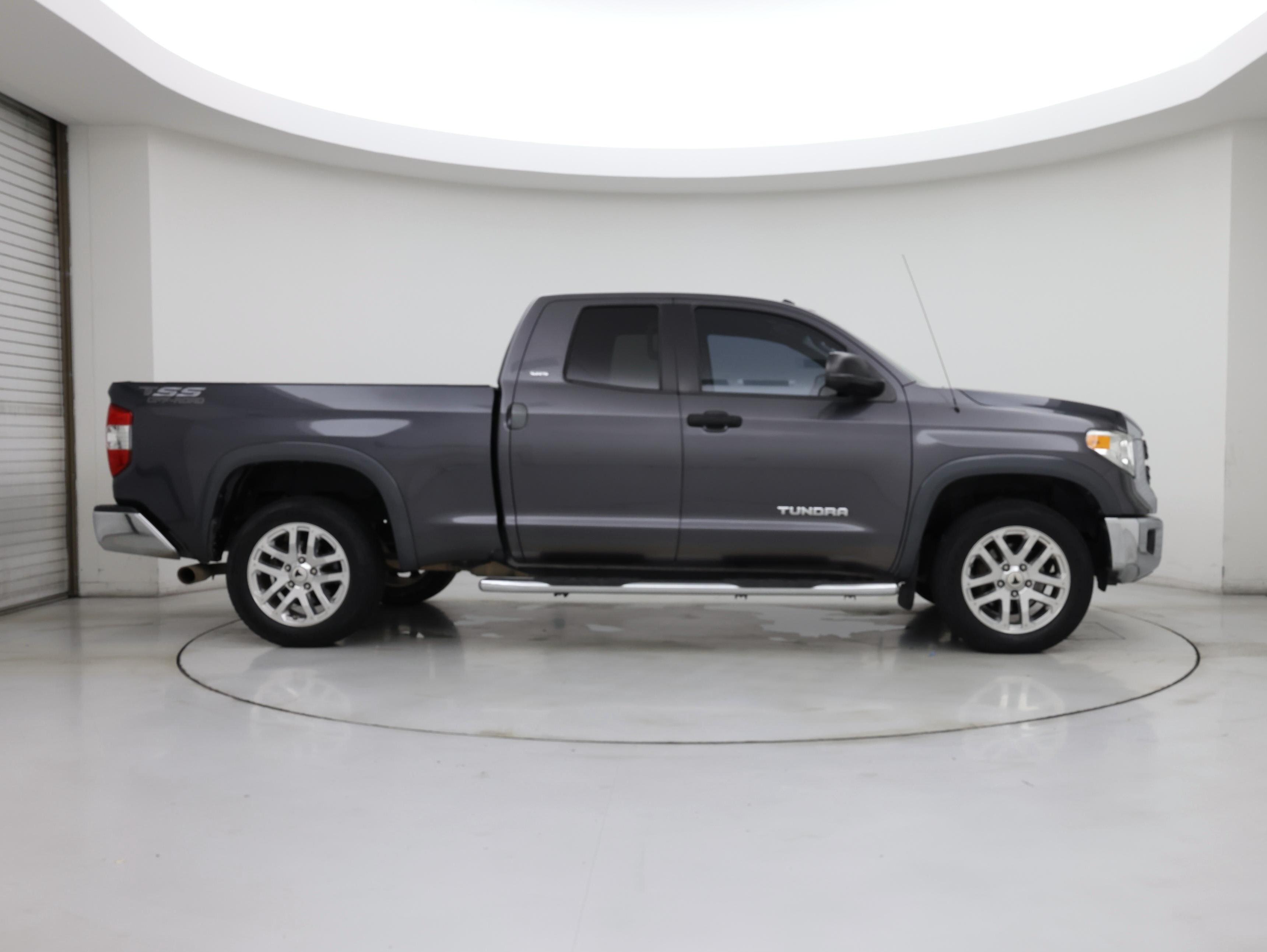 Thumbnail: 2018 Toyota Tundra - 7