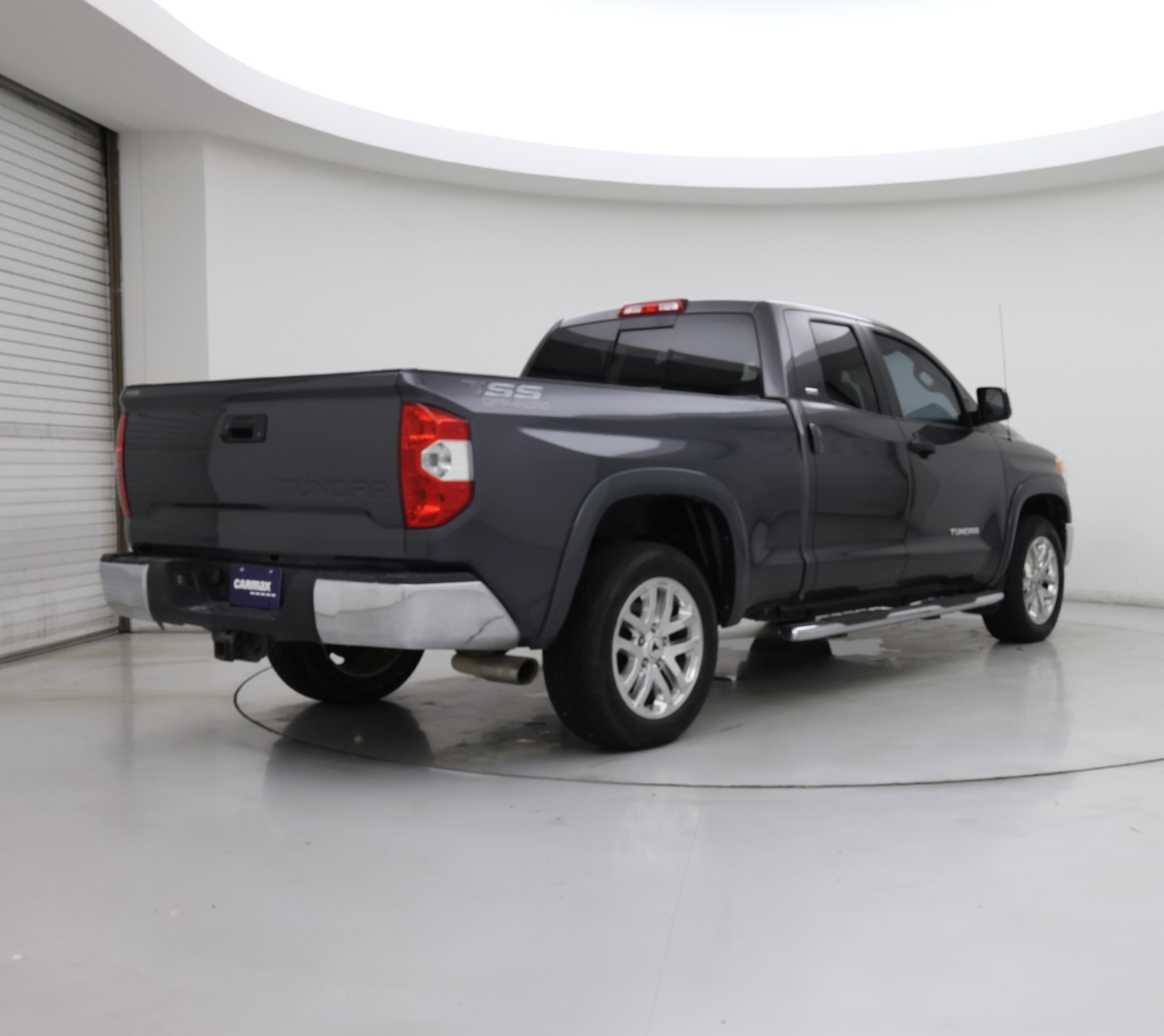 Thumbnail: 2018 Toyota Tundra - 8