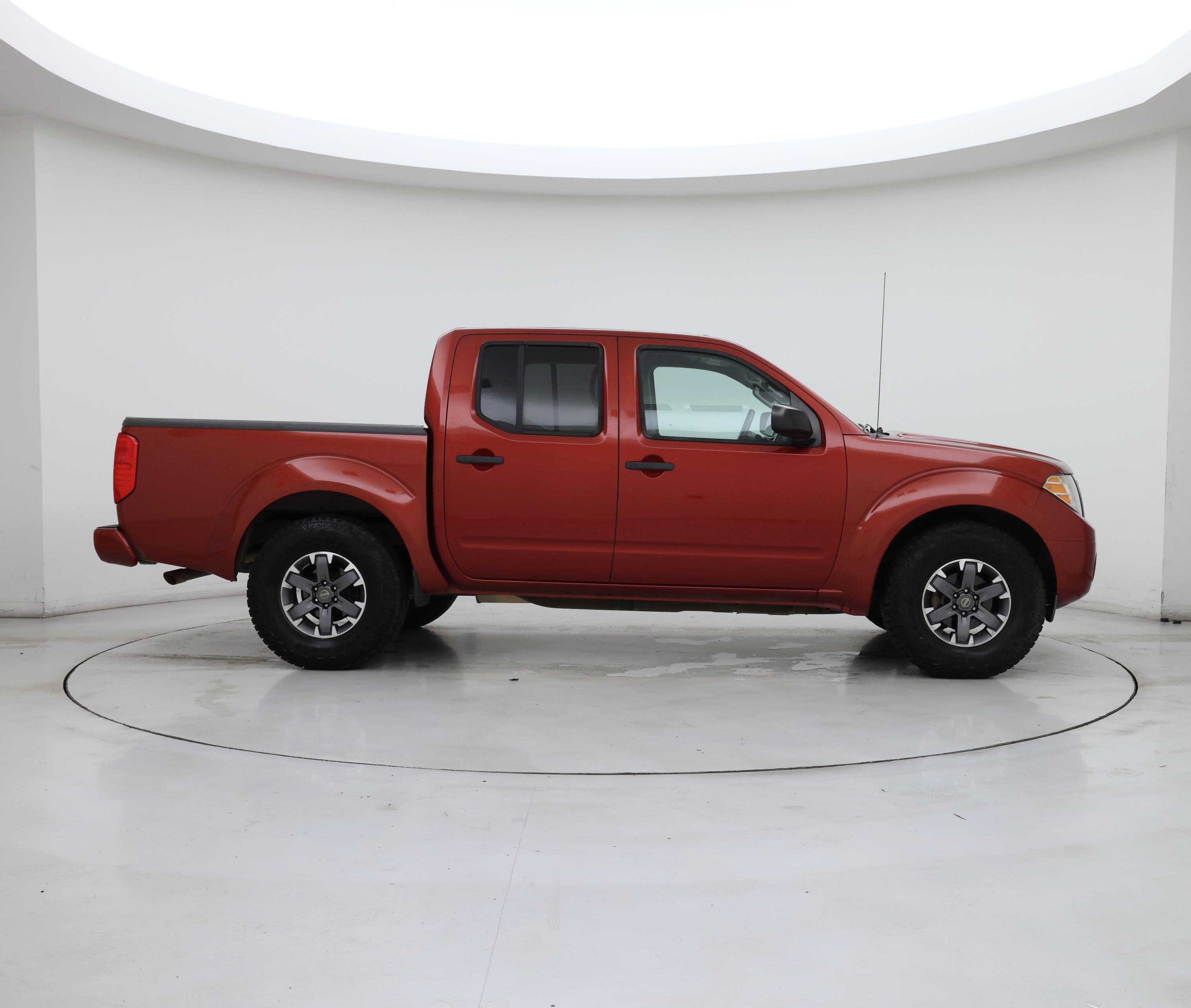 Thumbnail: 2015 Nissan Frontier - 7