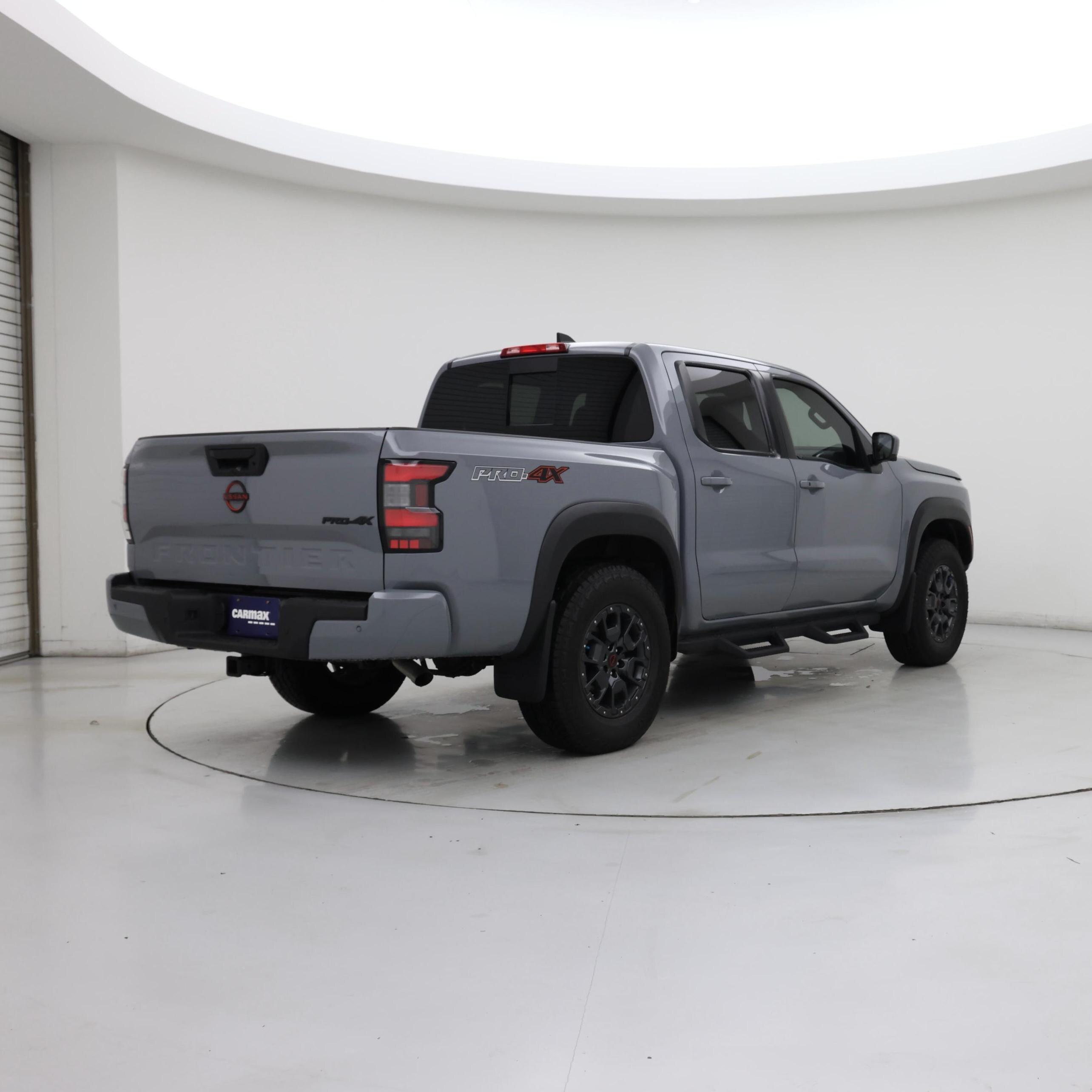 Thumbnail: 2023 Nissan Frontier - 8