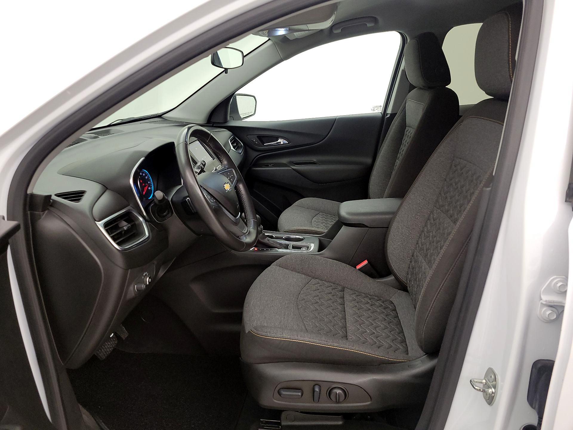 Thumbnail: 2022 Chevrolet Equinox - 11