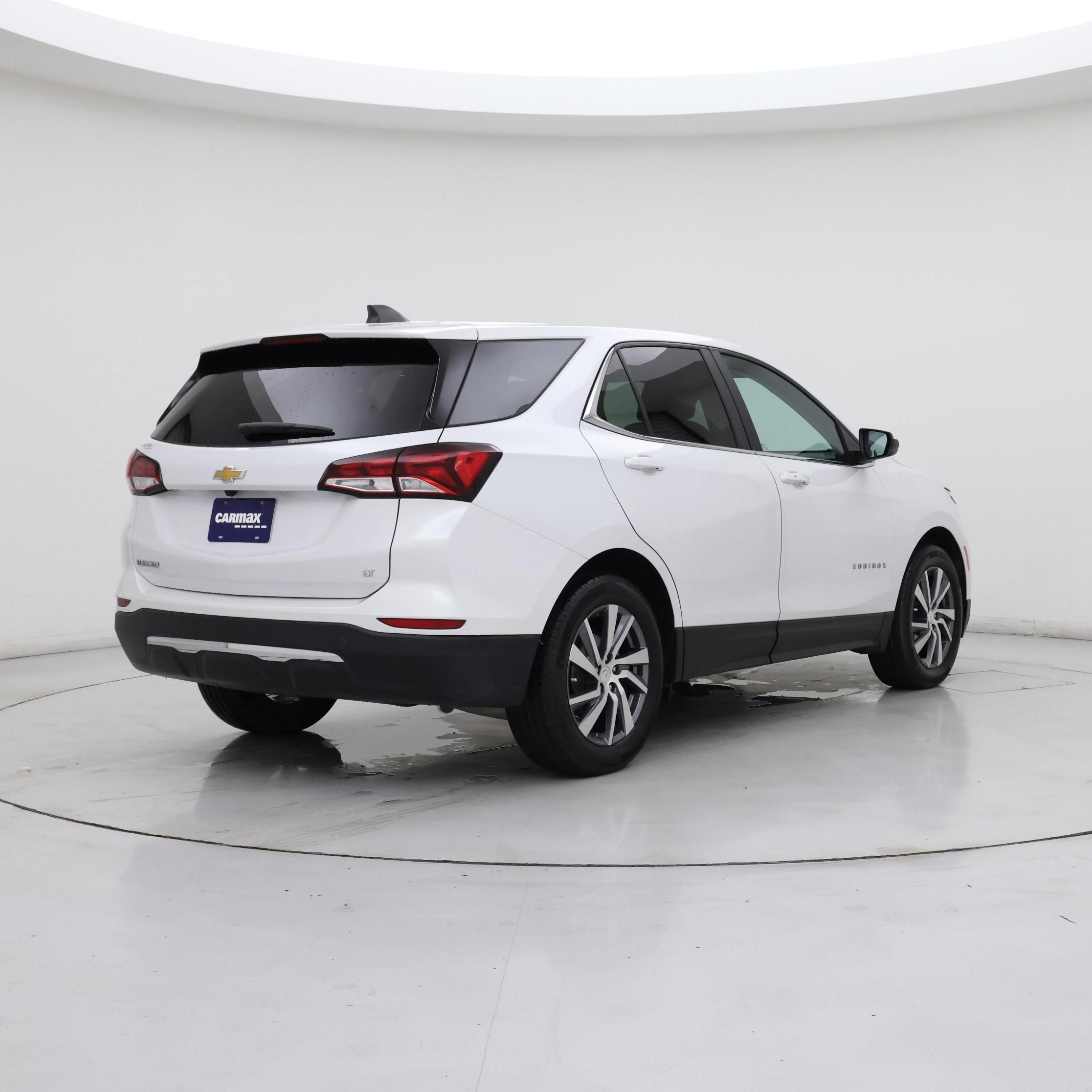Thumbnail: 2022 Chevrolet Equinox - 8
