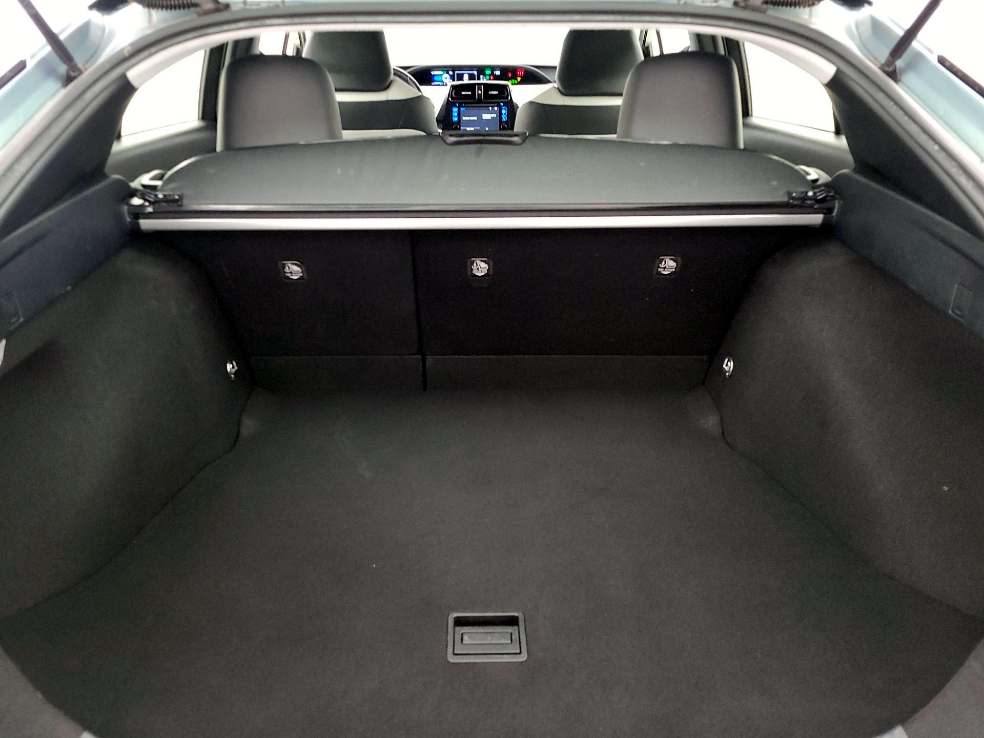 Thumbnail: 2017 Toyota Prius - 20