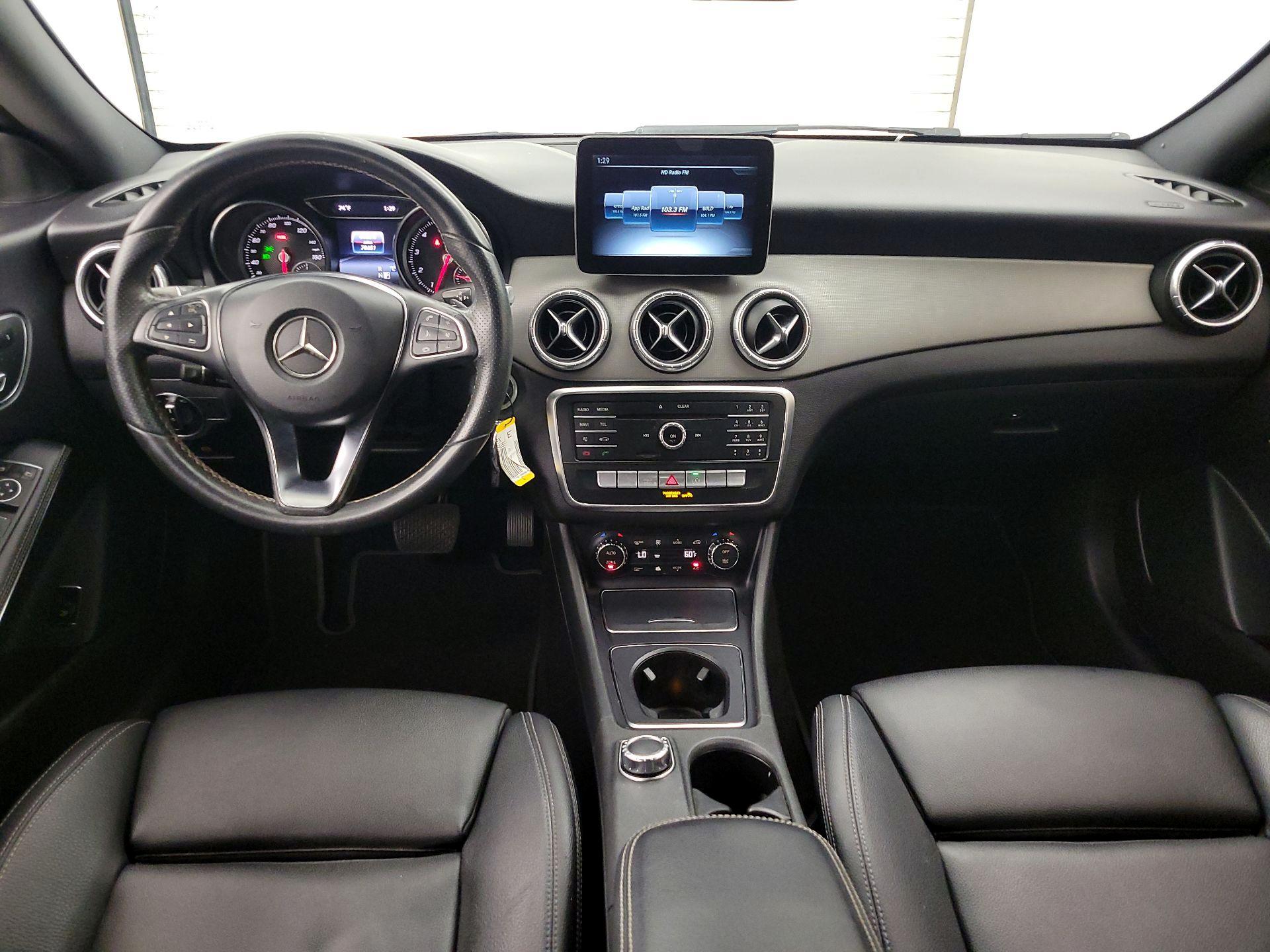 Thumbnail: 2018 Mercedes-Benz CLA - 9