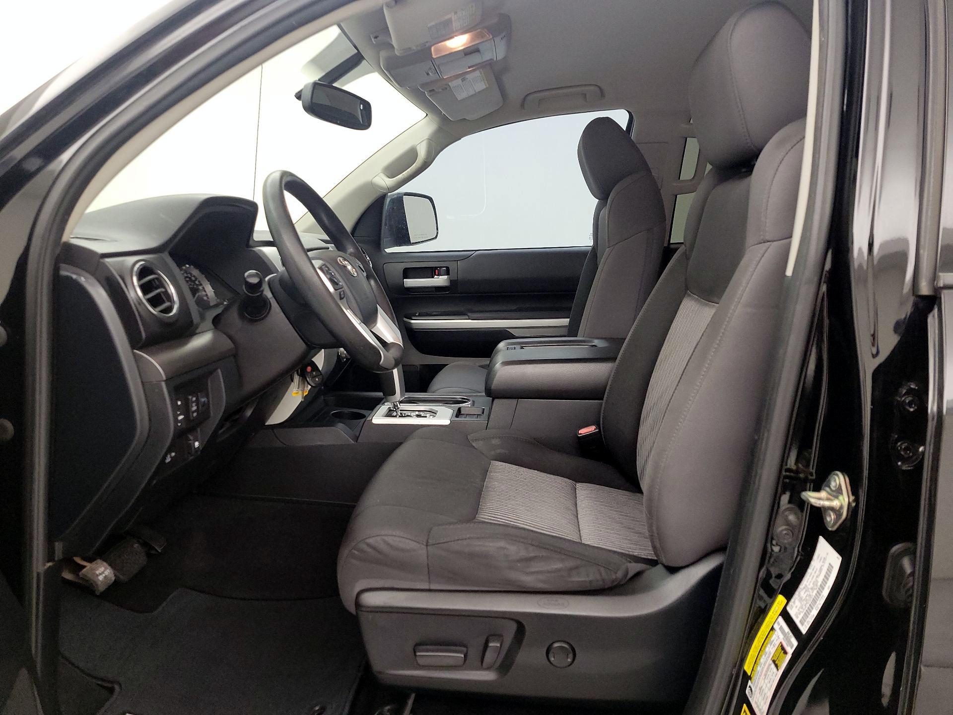 Thumbnail: 2016 Toyota Tundra - 11