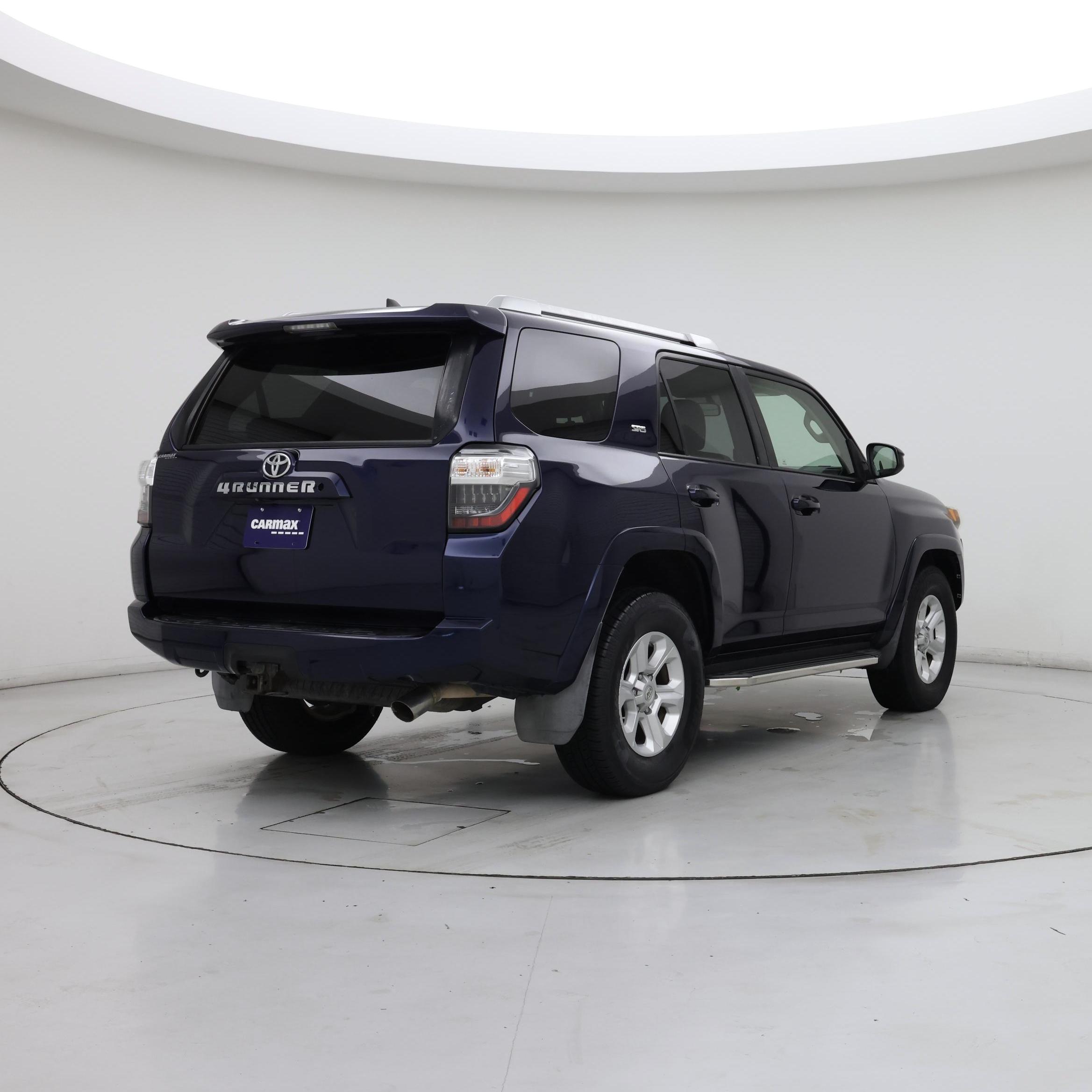 Thumbnail: 2016 Toyota 4Runner - 8