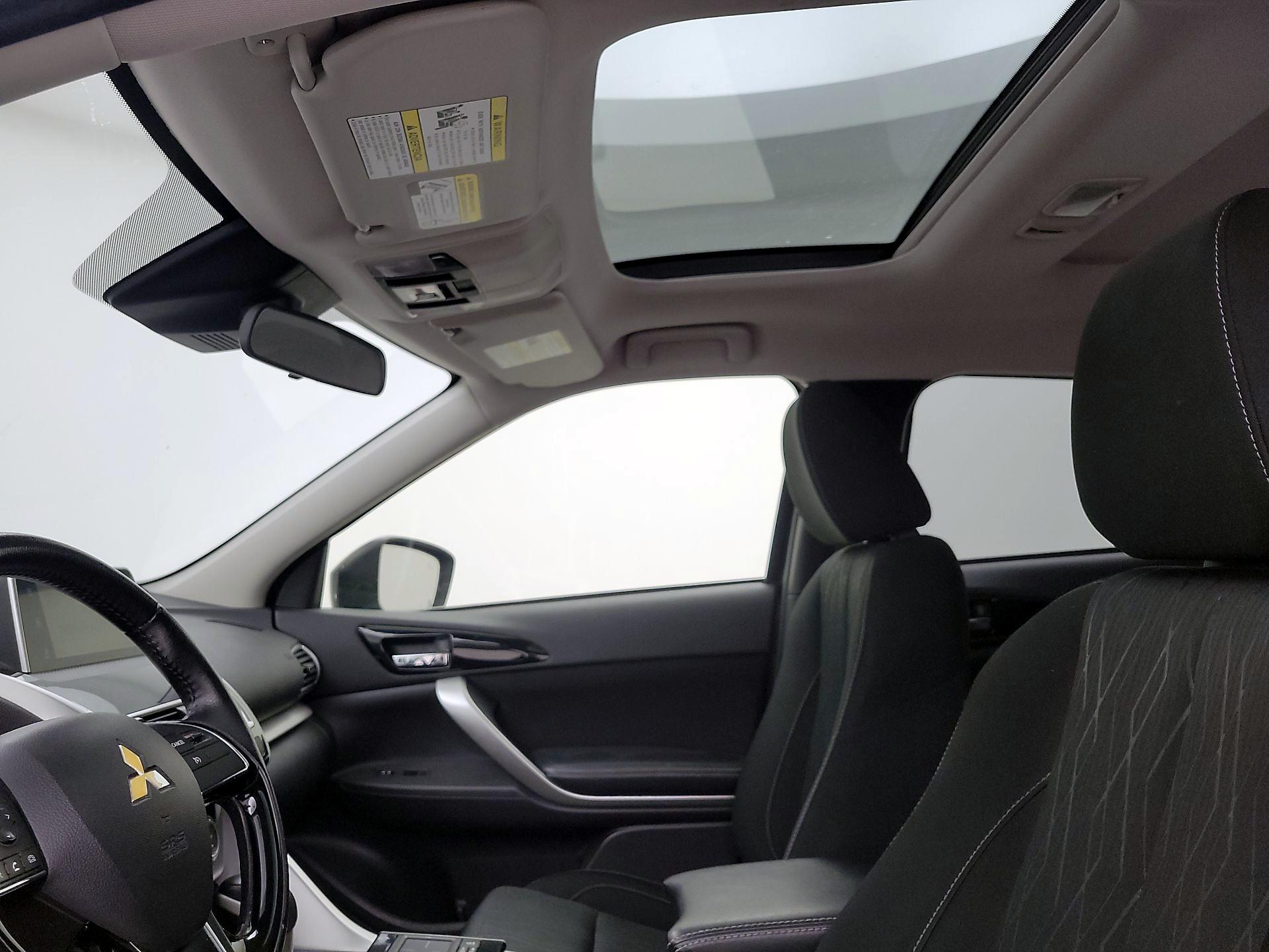 Thumbnail: 2020 Mitsubishi Eclipse Cross - 19