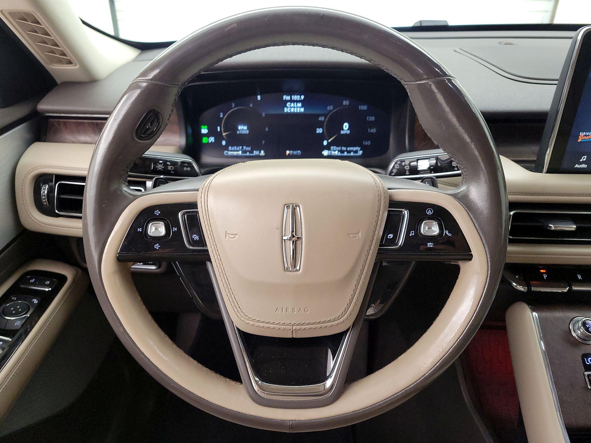 Thumbnail: 2020 Lincoln Aviator - 10